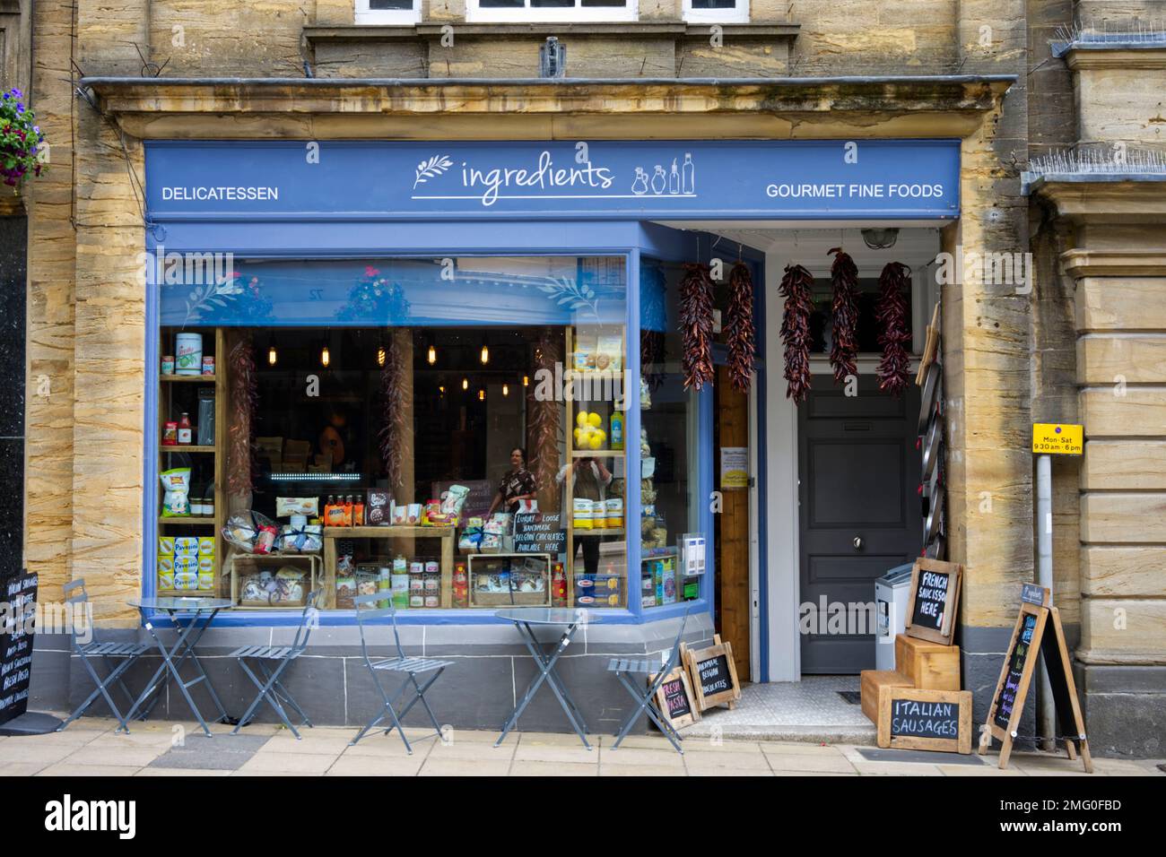 Ingrédients Deli on Sherborne's, Dorset highstreet Banque D'Images