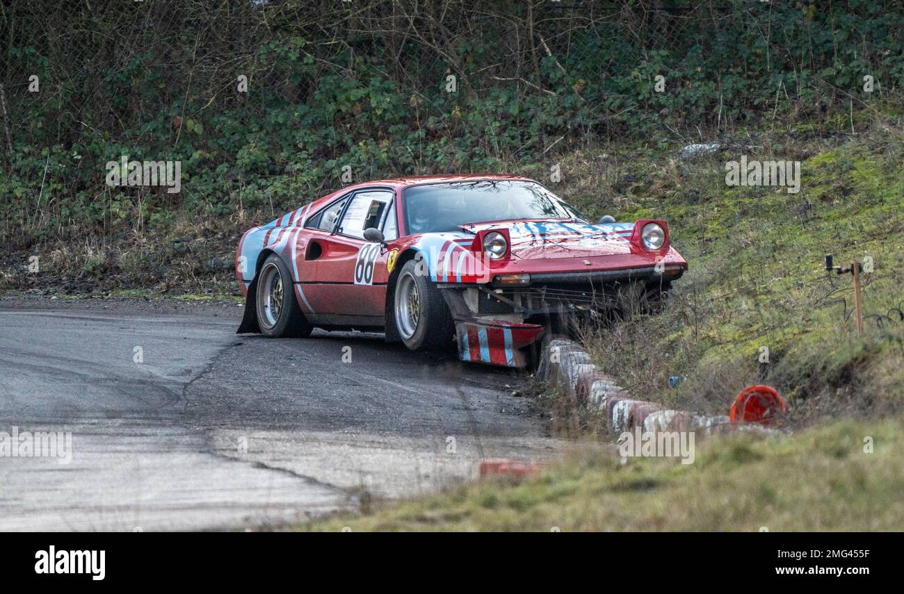 Trappe des marques de rallye circuit Banque de photographies et d ...