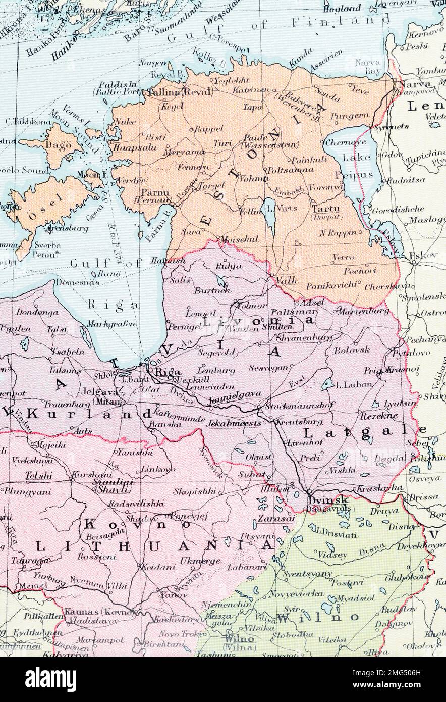 1935 carte Atlas des frontières territoriales des États baltes d'Estonie, de Lettonie (Livonie) et de Lituanie (Kurland) avant WW2. Golfe de Riga visible. Banque D'Images