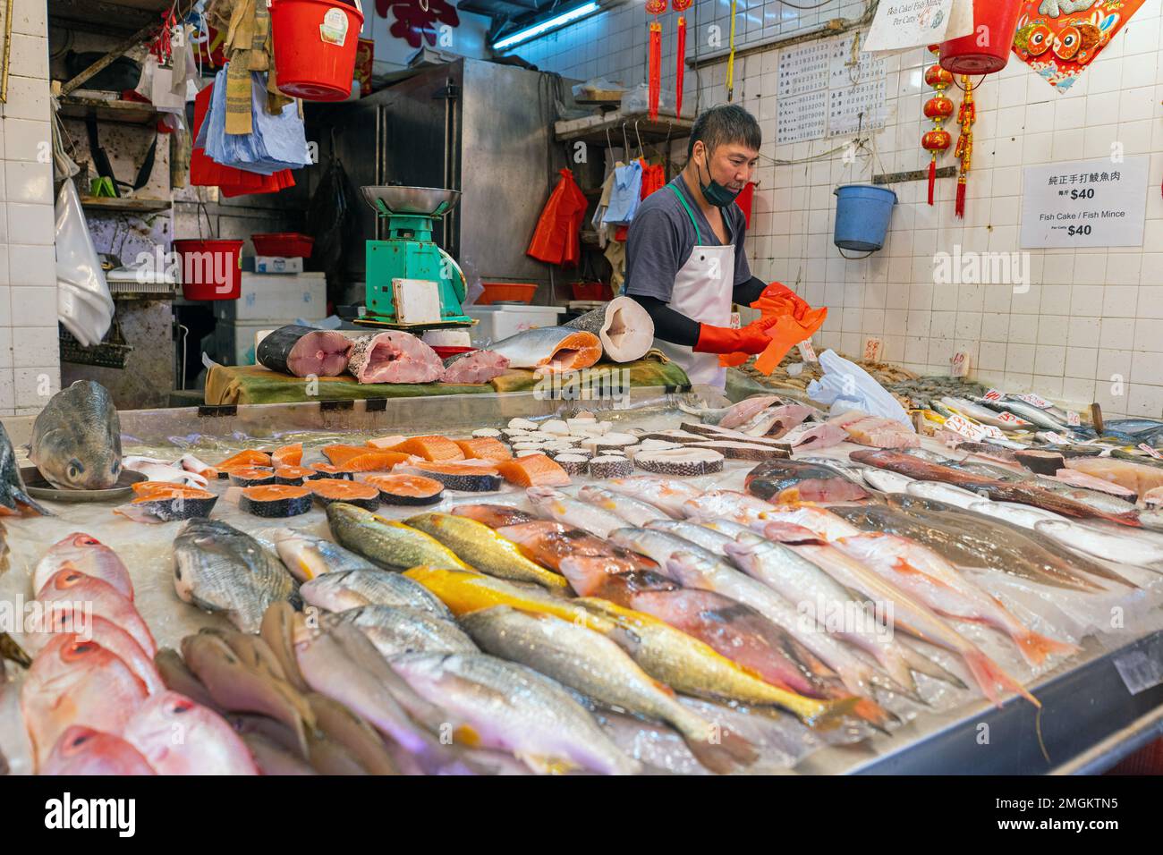 Hong Kong - décembre 2022 - poissons en vente marché alimentaire WAN Chai Banque D'Images