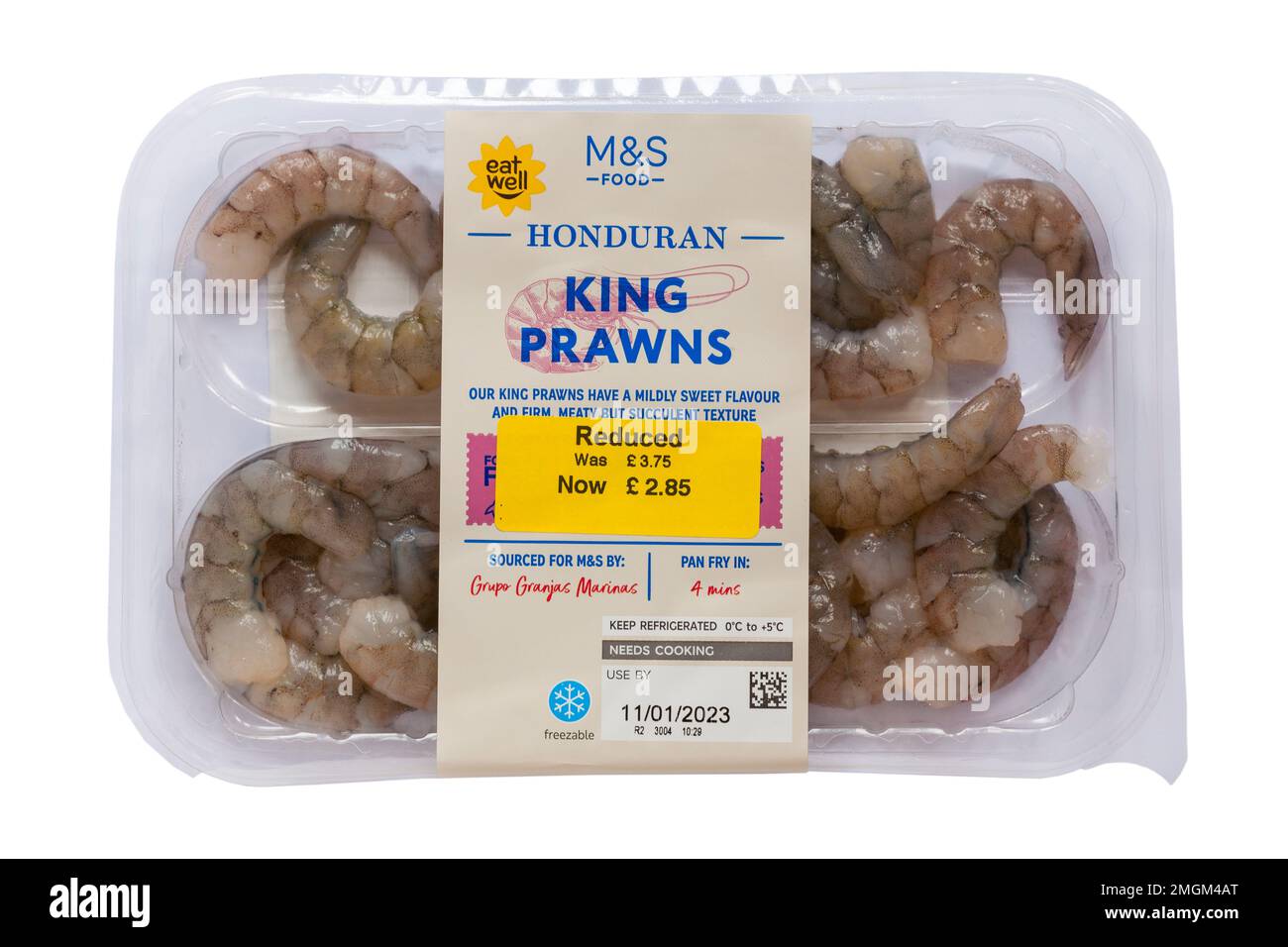 Crevettes royales honduriennes (penaeus vannamei) de M&S nos crevettes géantes ont une saveur légèrement sucrée et une texture carnée mais succulente vendue au Royaume-Uni Banque D'Images