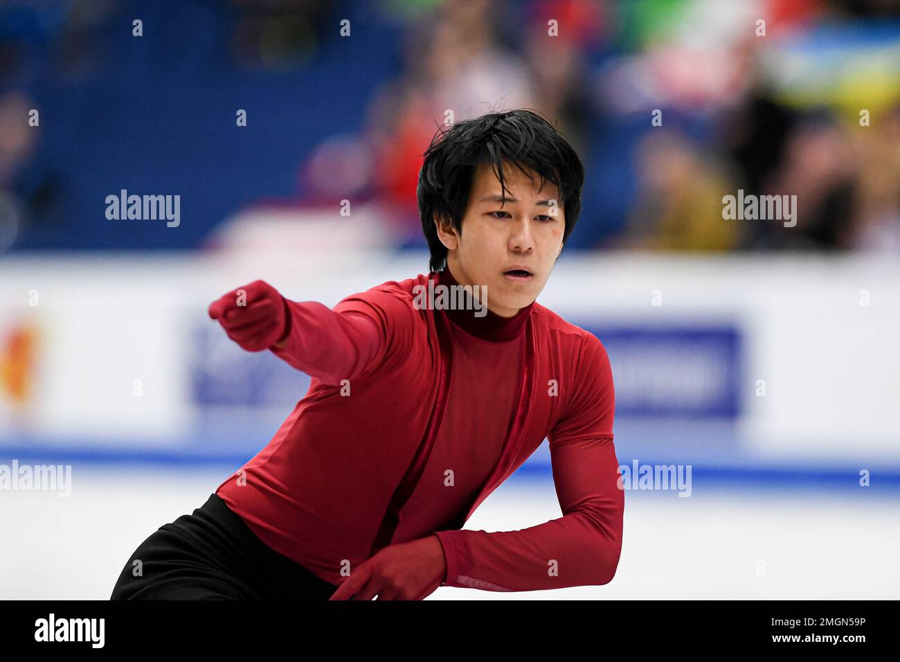 Adam SIAO HIM FA (FRA), au cours du programme Men Short, aux Championnats européens de patinage artistique 2023 de l'UIP, à Espoo Metro Areena, on 25 janvier 2023, à Espoo, Finlande. (Photo de Raniero Corbelletti/AFLO) Banque D'Images