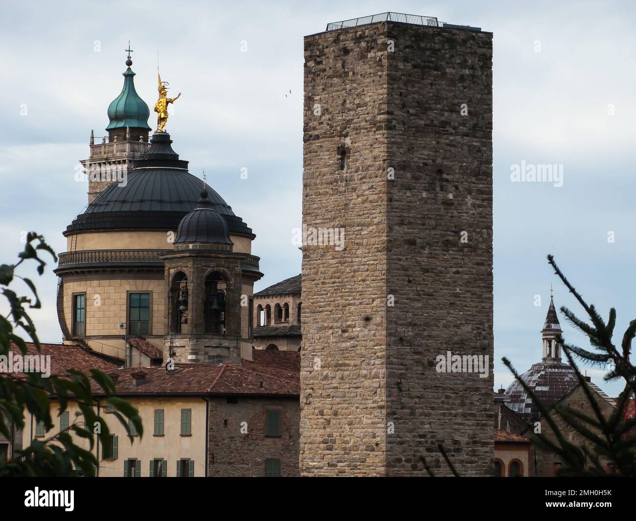 Vue panoramique sur la Сitadel (Cittadella di Bergame) et la tour