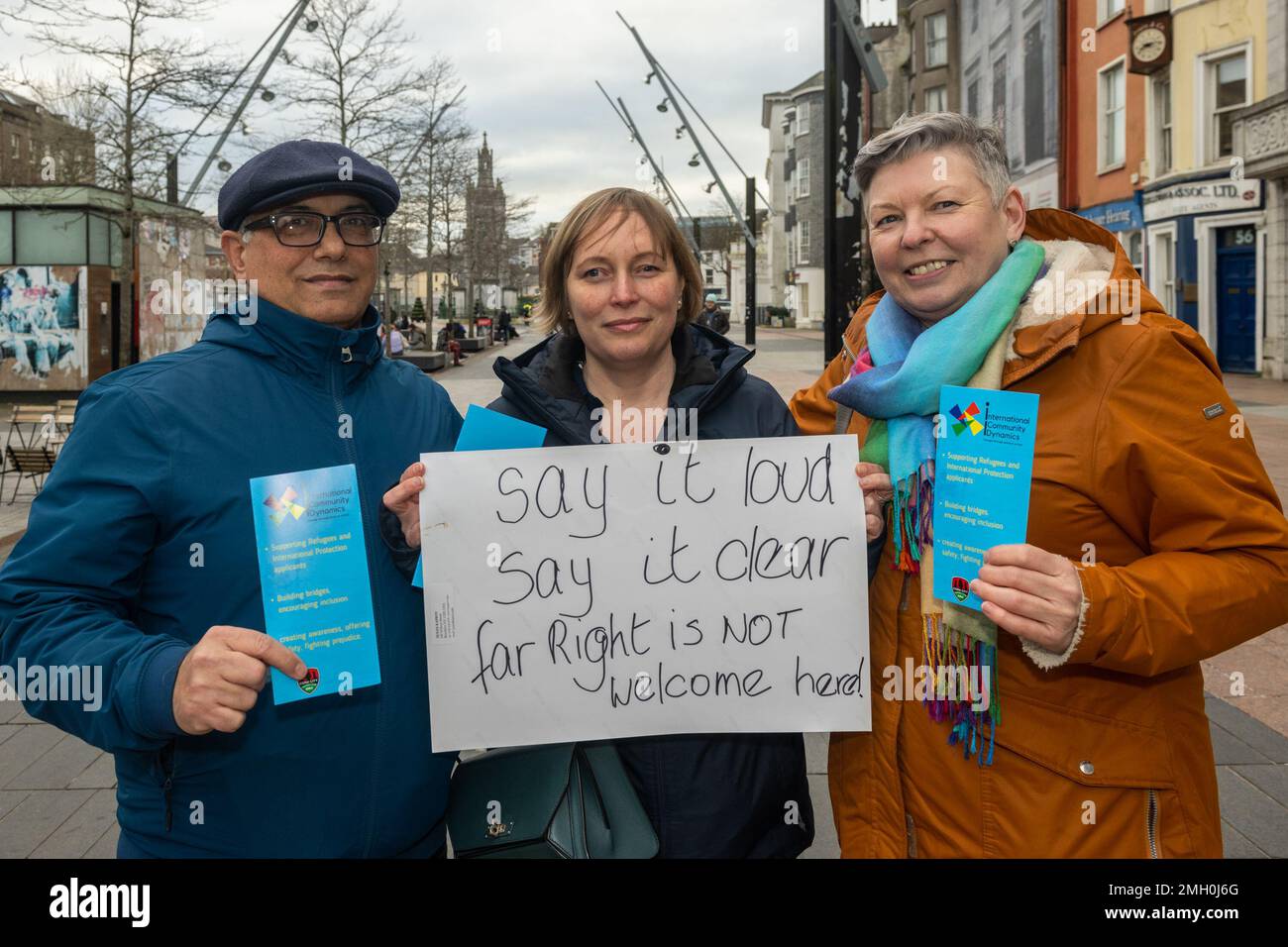 Cork, Irlande. 26th janvier 2023. Un rassemblement de réfugiés a eu lieu aujourd'hui à l'occasion du Grand Parade, dans la ville de Cork. Environ 30 personnes ont assisté au rassemblement, organisé par Roos Demol, PDG d'International Community Dynamics. Amin Sharifi Isaloo, UCC, Olivia O'Connell, UCC et Tracey Holt, Ballydehob, ont pris part au rallye. Crédit : AG News/Alay Live News Banque D'Images