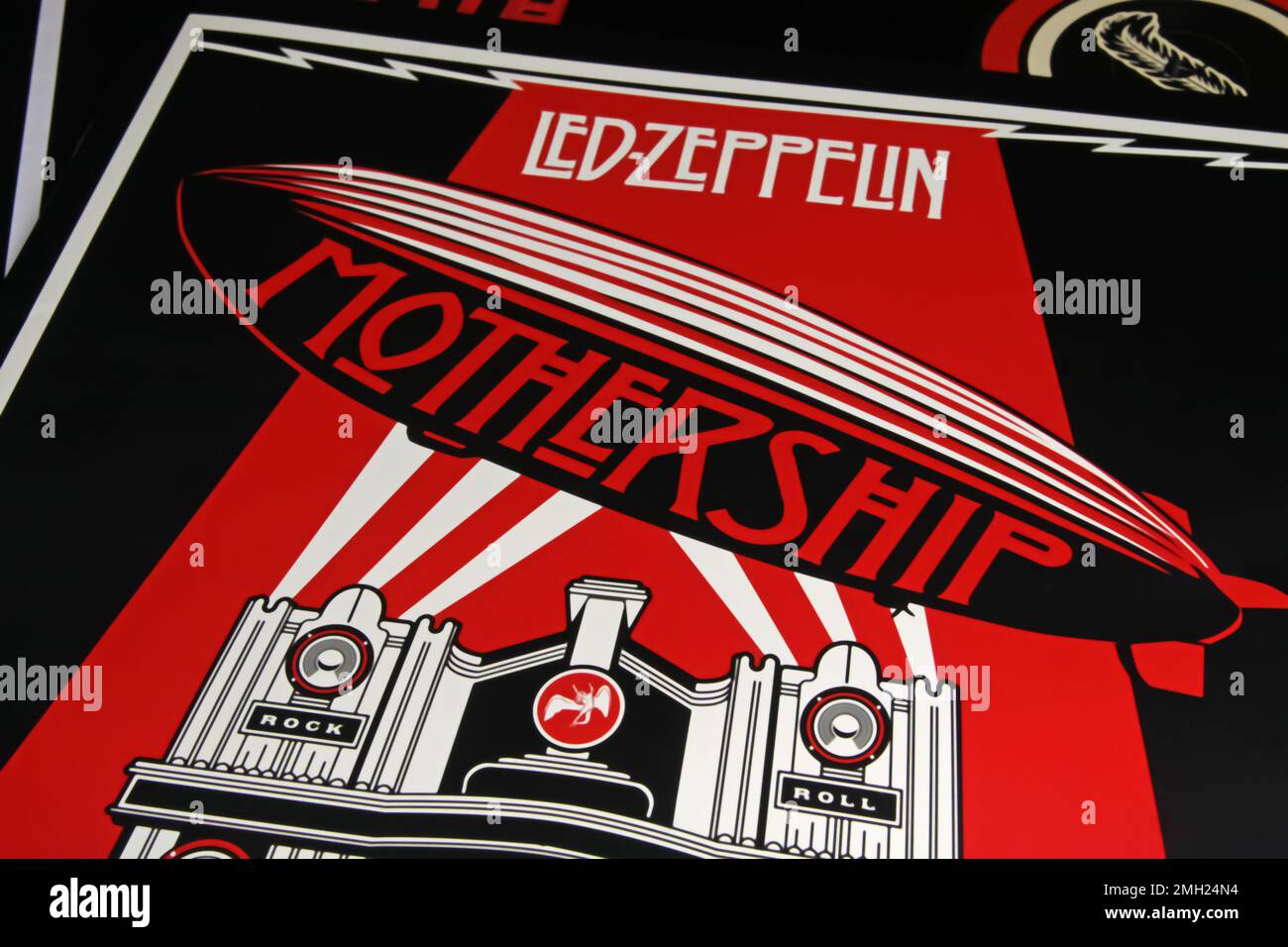 Viersen, Allemagne - 1 janvier. 2023: Gros plan isolé vinyle album  couverture mère de groupe de rock britannique LED Zeppelin Photo Stock -  Alamy
