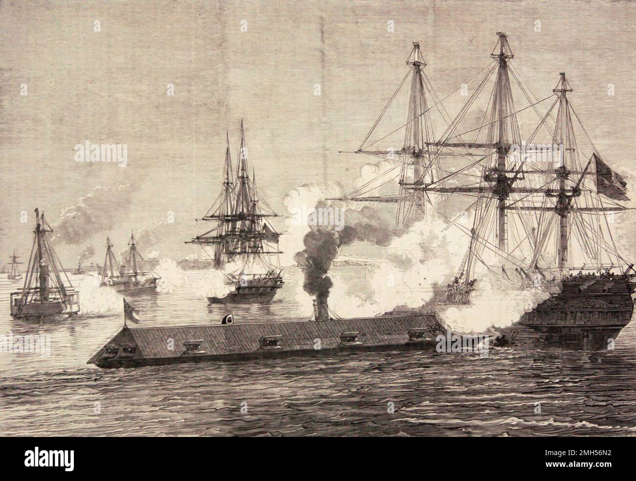 La bataille de Hampton Roads (également la bataille du moniteur et de la Virginie ou la bataille d'Ironclads) était une bataille de la guerre civile américaine qui a eu lieu les 8 et 9th mars 1862 dans les voies maritimes de Hampton Roads. C'était la première bataille navale entre des navires modernes en métal au lieu de bateaux à voile en bois. La vulnérabilité des navires en bois était évidente pour tous et la bataille marque le début de l'âge de dreadnought. L'image représente l'USS Virginia qui s'est amé sur l'USS Cumberland Banque D'Images