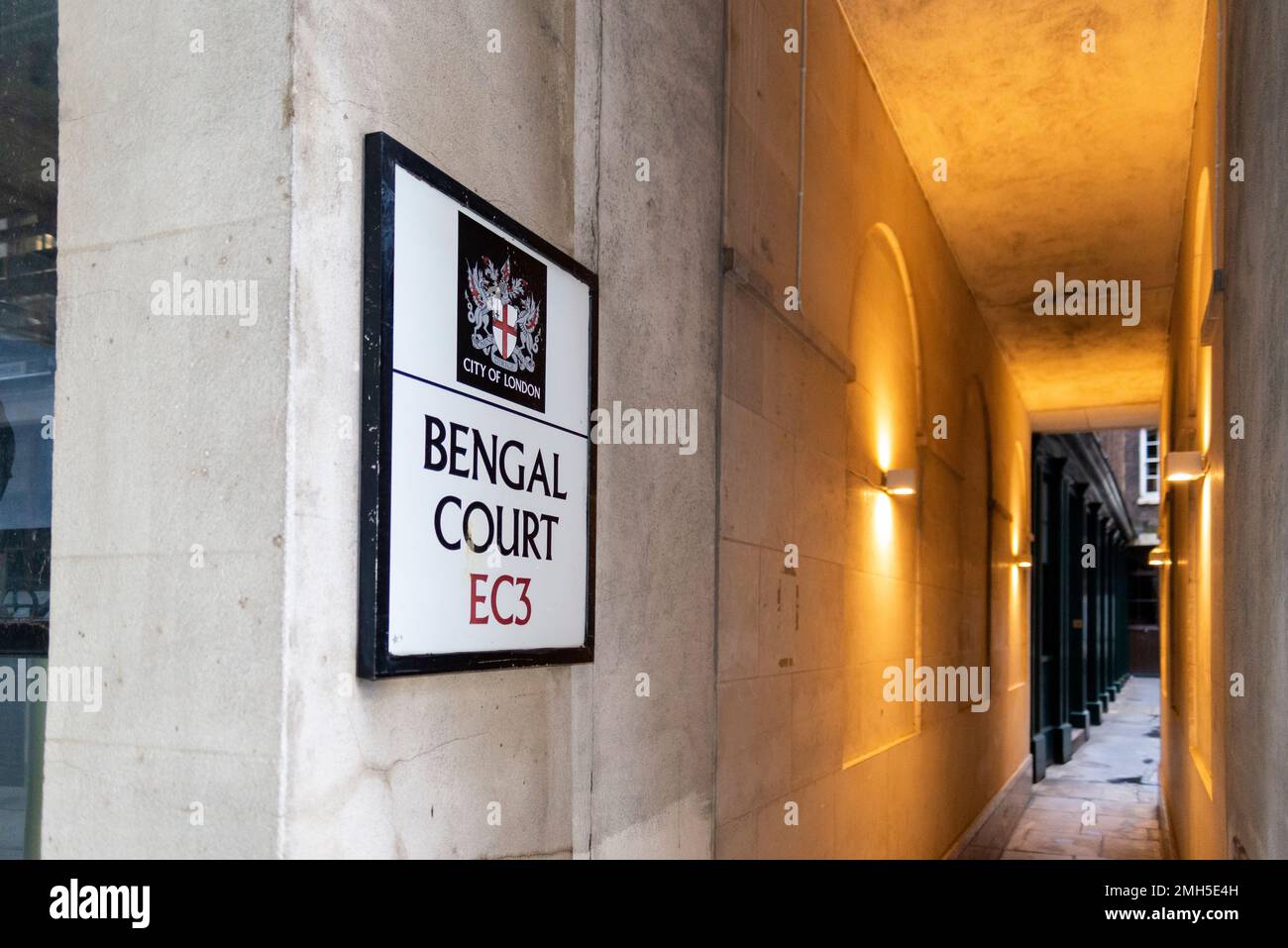 Panneau Bengal court, une allée dans la City de Londres, Royaume-Uni Banque D'Images