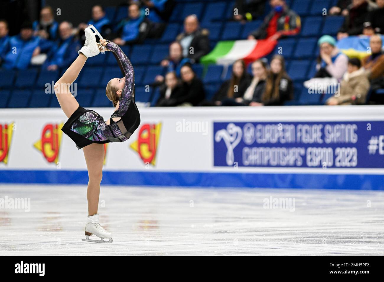 Niina PETROKINA (est), au cours du programme femmes courtes, aux Championnats européens de patinage artistique 2023 de l'UIP, à Espoo Metro Areena, on 26 janvier 2023, à Espoo, en Finlande. Credit: Raniero Corbelletti/AFLO/Alay Live News Banque D'Images