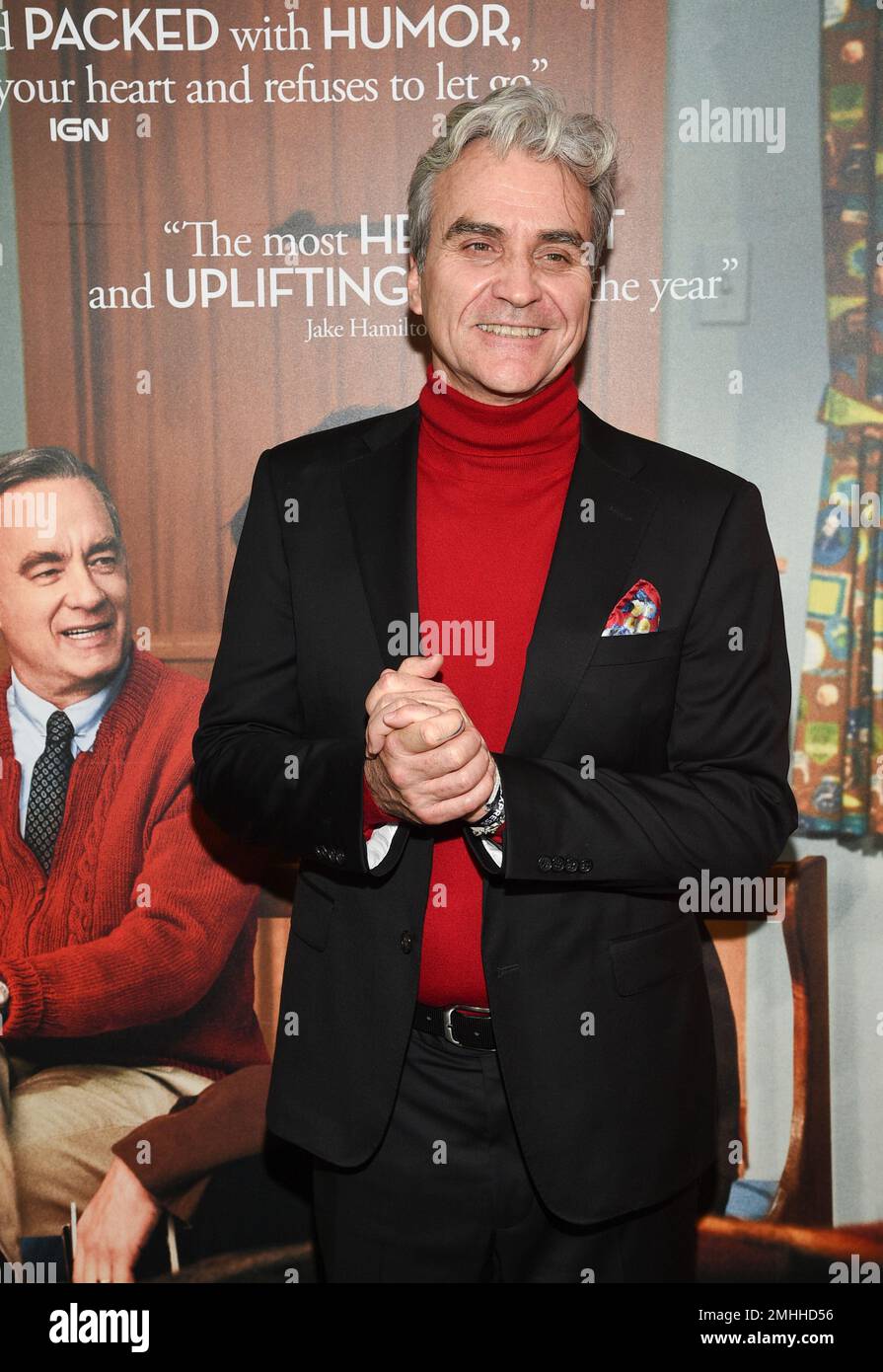 Journalist Tom Junod attends a special screening of "A Beautiful Day In The Neighborhood" at the Henry R. Luce Auditorium on Sunday, Nov. 17, 2019, in New York. (Photo by Evan Agostini/Invision/AP) Banque D'Images