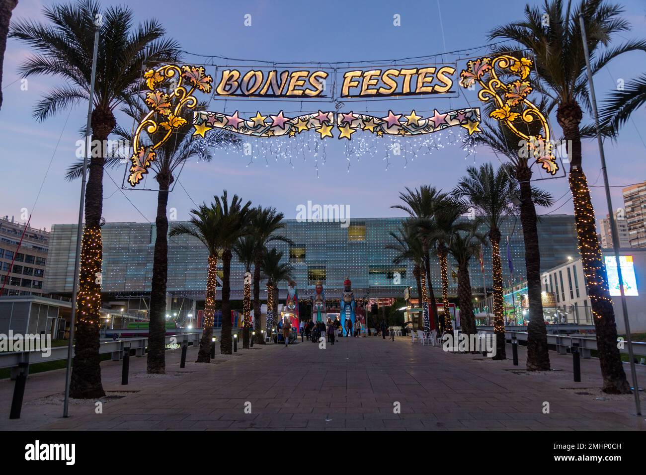 Bones Festes illuminations de Noël à Benidorm Banque D'Images