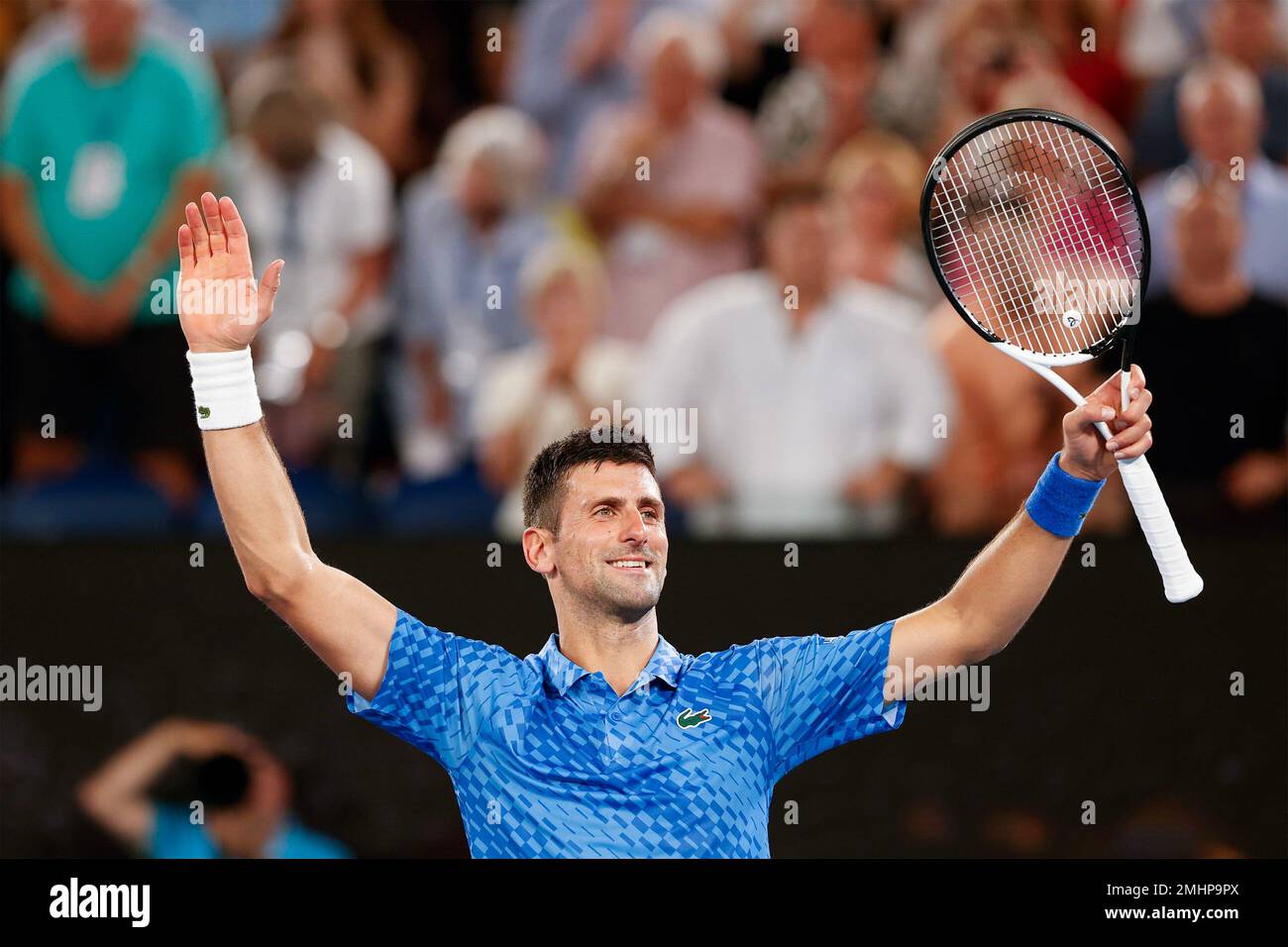 Melbourne, Australie. 27th. Janvier 2023. Le joueur serbe de tennis Novak Djokovic célèbre le tournoi de l'Open d'Australie à Melbourne Park le vendredi 27 janvier 2023. © Juergen Hasenkopf / Alamy Live News Banque D'Images