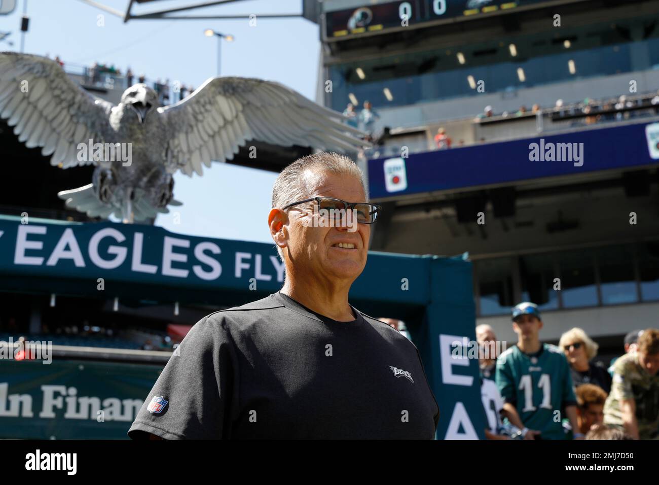 Philadelphia Eagles' Jeff Stoutland is seen during an NFL football game against the Washington Redskins , Sunday, Sept. 8, 2019, in Philadelphia. (AP Photo/Michael Perez) Banque D'Images