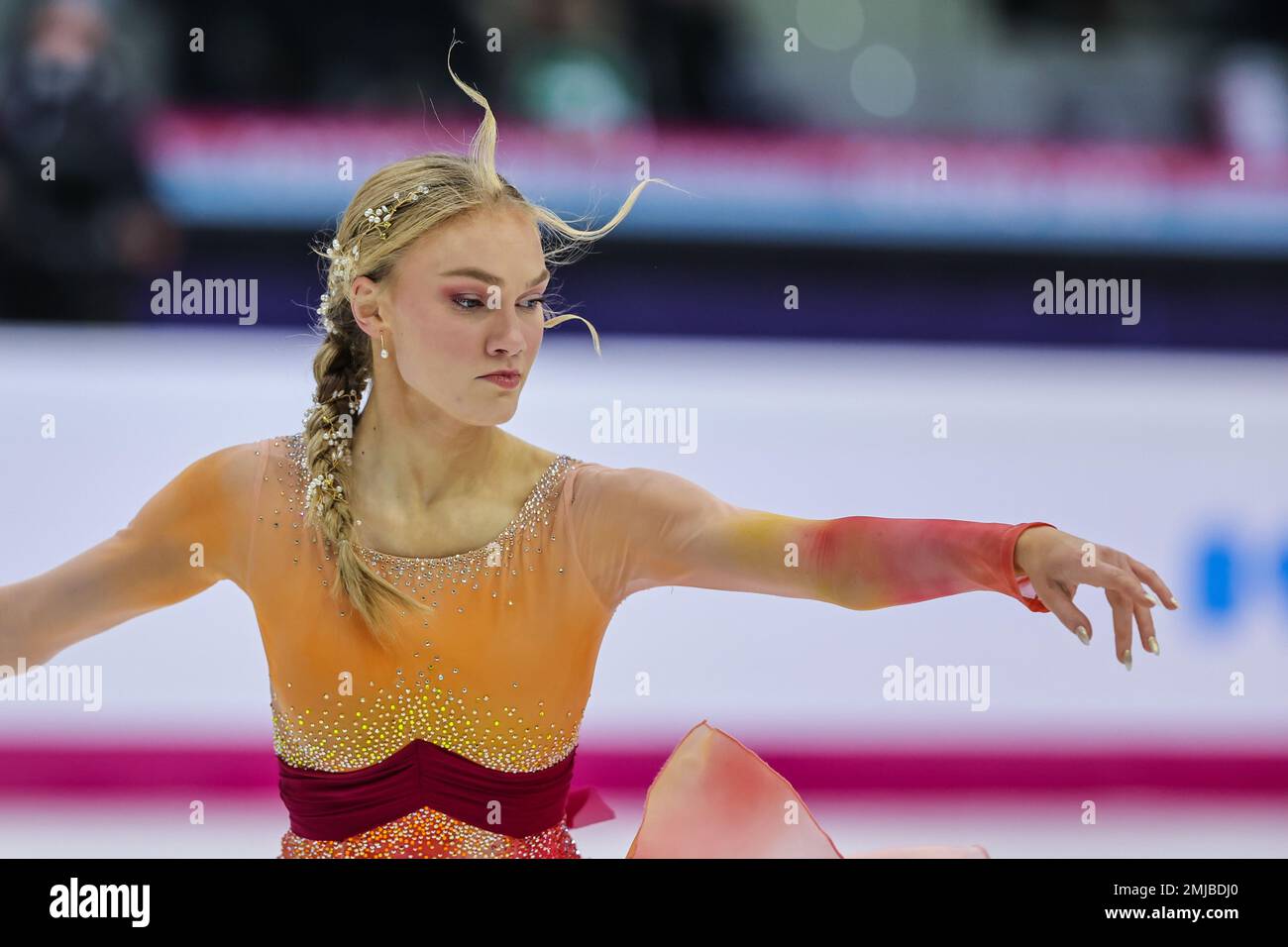 Phebe Bekker, de Grande-Bretagne, participe à la finale Turin 2022 du Grand Prix de patinage artistique de l'UIP à Palavela. Jour 3 - JR Ice Dance Free Dance ISU Grand Prix of Figure Skating final Turin. Banque D'Images