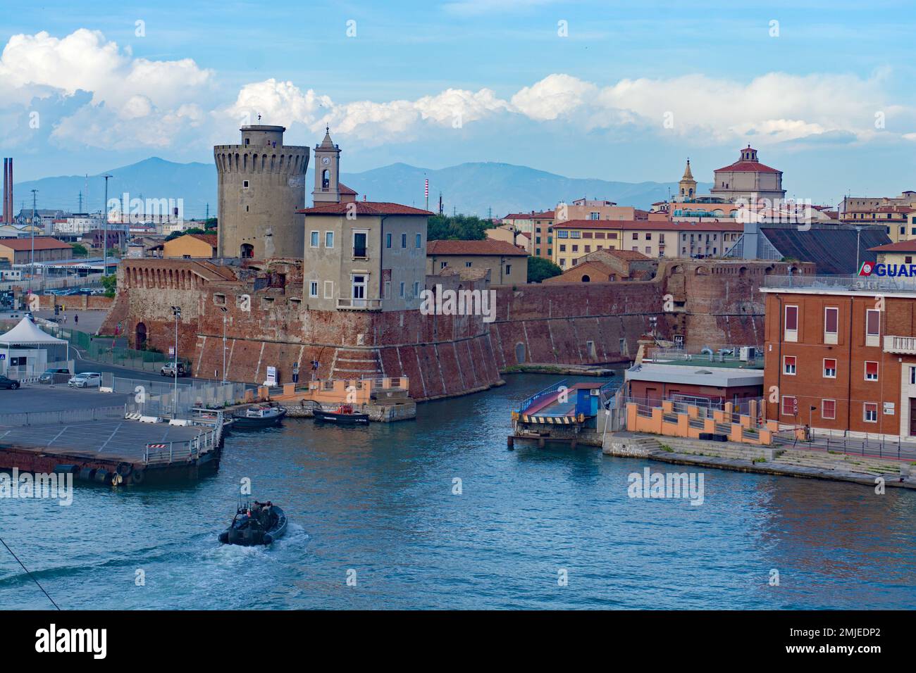 Port de Livourne Italie Azmara Cruise Banque D'Images