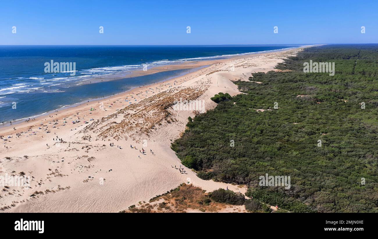 phare de la Coubre à la Tremblade avec vue sur l'océan atlantique en Charente Maritime France Banque D'Images