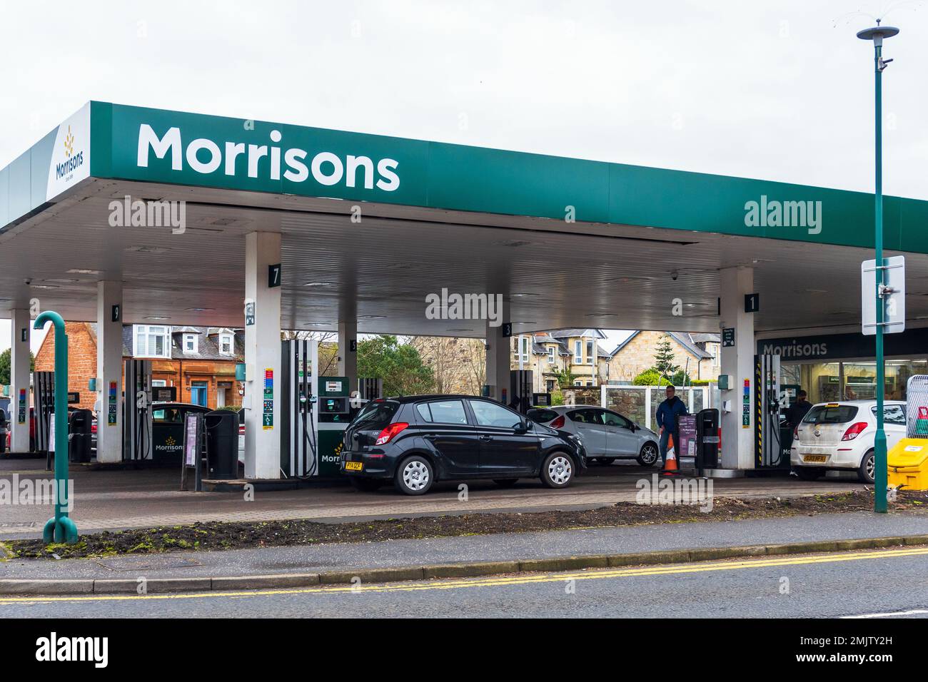 Piste de la station de remplissage d'essence et de diesel de Morrisons, Ayr, Écosse, Royaume-Uni Banque D'Images