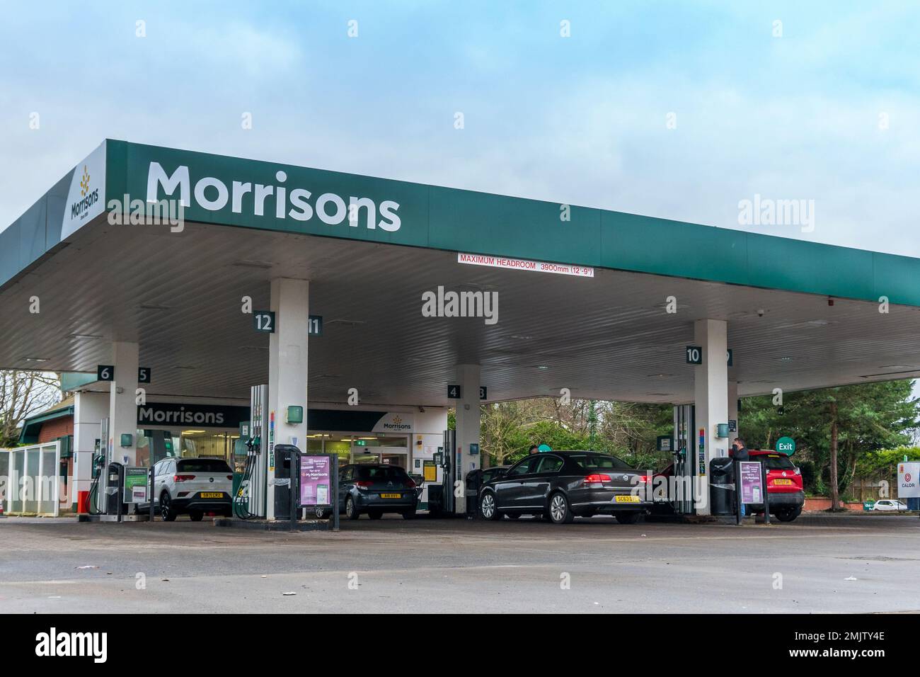 Piste de la station de remplissage d'essence et de diesel de Morrisons, Ayr, Écosse, Royaume-Uni Banque D'Images
