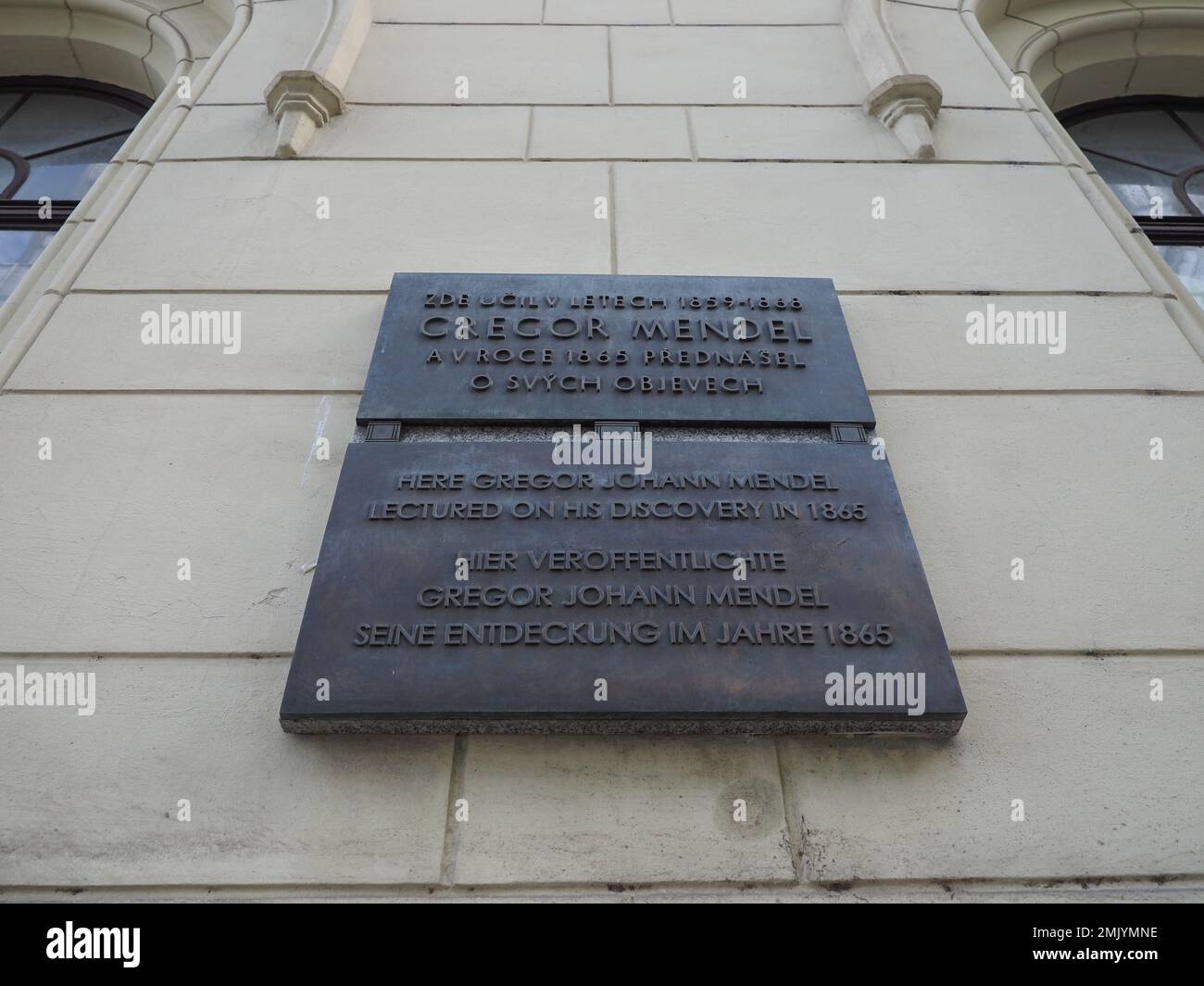 BRNO, RÉPUBLIQUE TCHÈQUE - VERS SEPTEMBRE 2022: Ici, Gregor Johann Mendel donne des conférences sur sa découverte en 1865 Banque D'Images