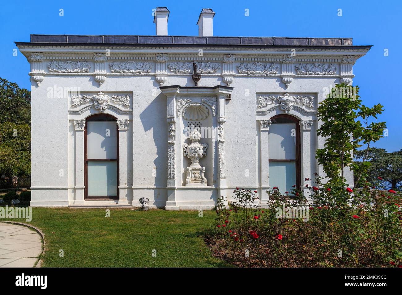 ISTANBUL, TURQUIE - 11 SEPTEMBRE 2017 : c'est la façade latérale du Pavillon du Sultan d'Abdul Majid dans la quatrième cour du Topkapi Pal Banque D'Images