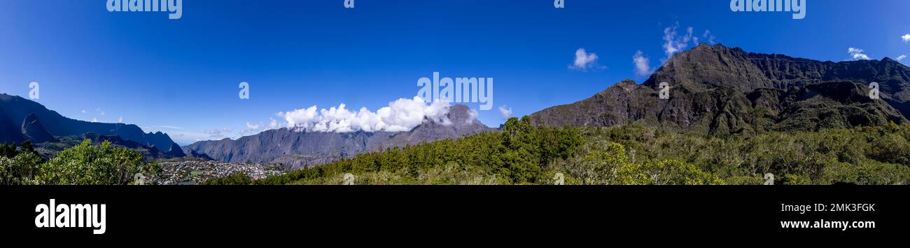Cilaos, île de la Réunion - vue panoramique sur le cirque du Cilaos Banque D'Images