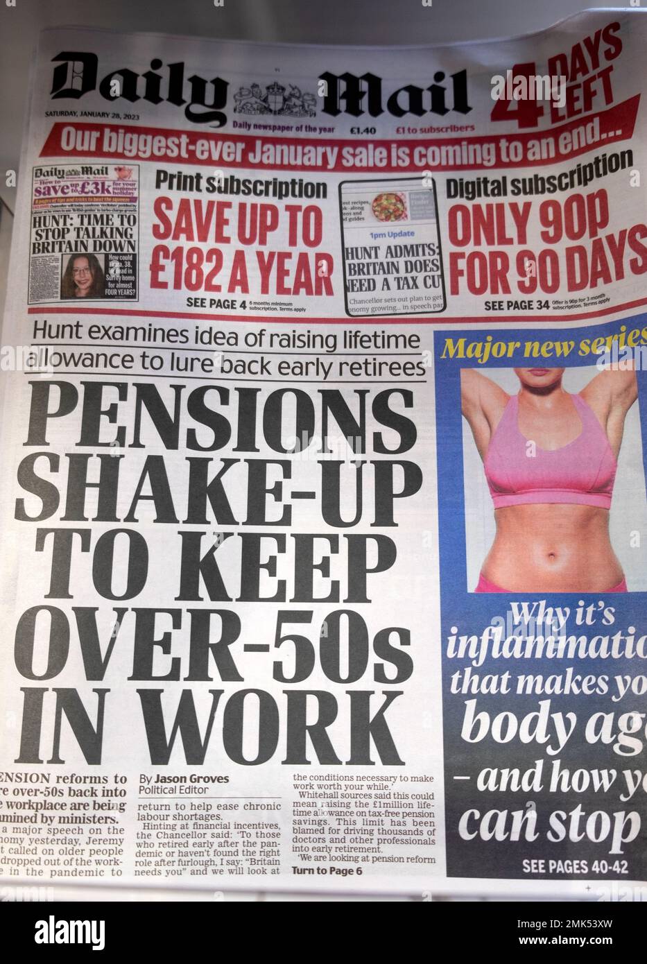 « Pensions Shake-Up to Keep-50s in Work » Daily Mail première page Jeremy Hunt titre du journal le 28 janvier 2023 Londres Angleterre Royaume-Uni Grande-Bretagne Banque D'Images