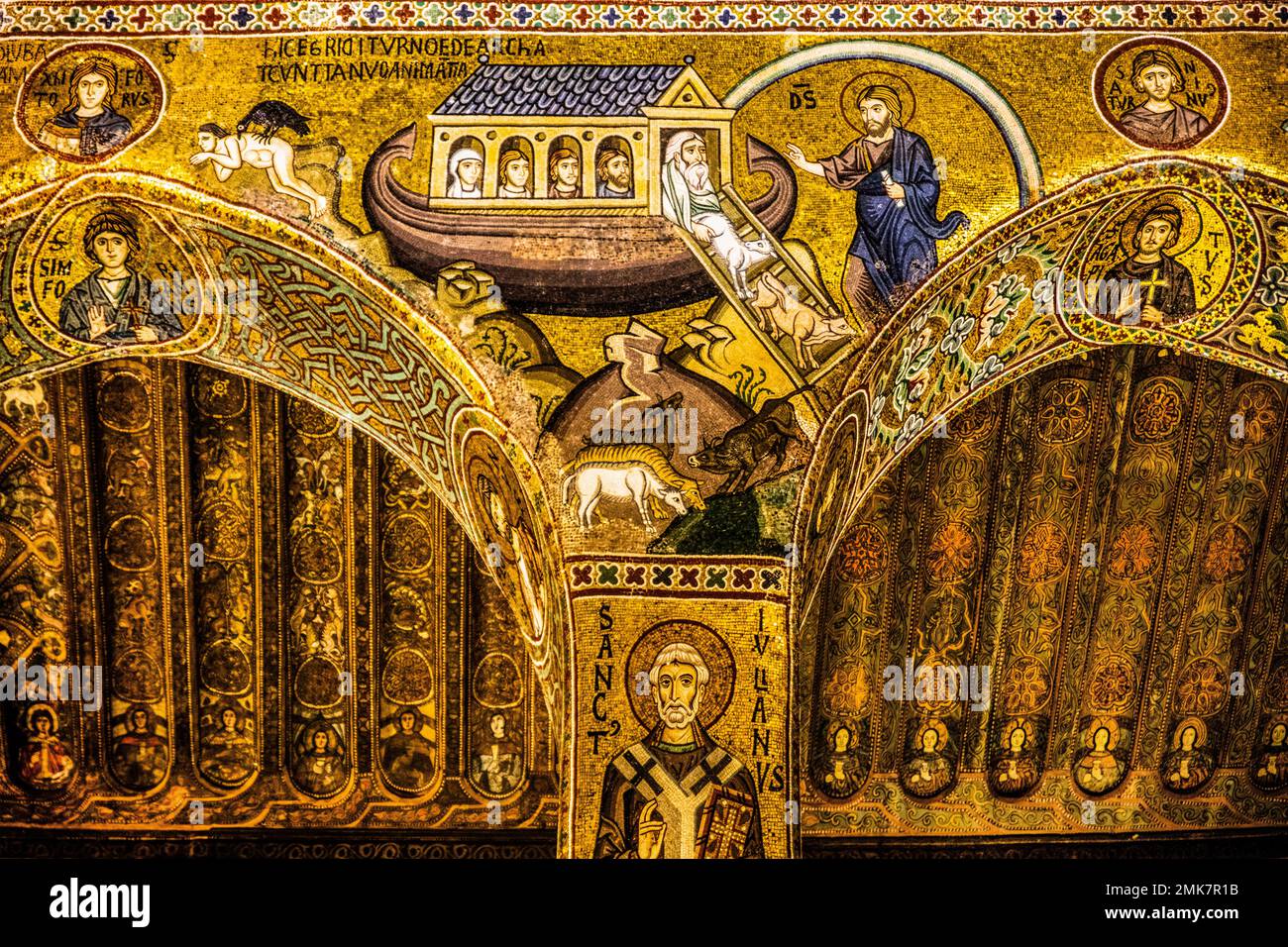 Noahs Ark, mosaïques d'or élaborées avec des épisodes de l'ancien et du Nouveau Testament, Palais Norman avec la Cappella Palatina, Palerme, Sicile, Palerme Banque D'Images