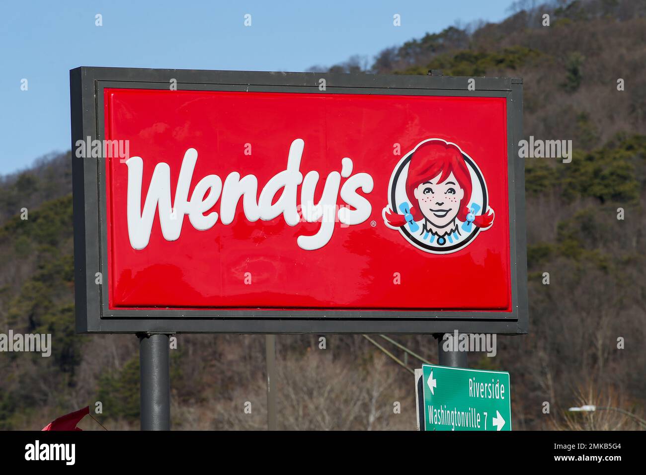 Le logo Wendy's est visible au restaurant de restauration rapide de Danville. Banque D'Images