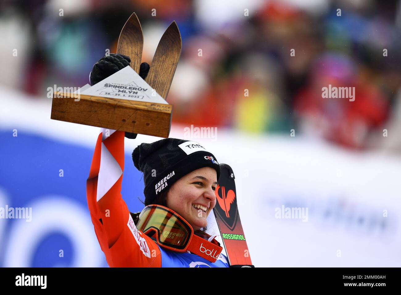 Spindleruv Mlyn, République tchèque. 29th janvier 2023. Troisième place Zrinka Ljutic de Croatie après la coupe du monde de ski alpin de slalom féminin à Spindleruv Mlyn, République Tchèque, 29 janvier 2023. Crédit: Radek Petrasek/CTK photo/Alay Live News Banque D'Images