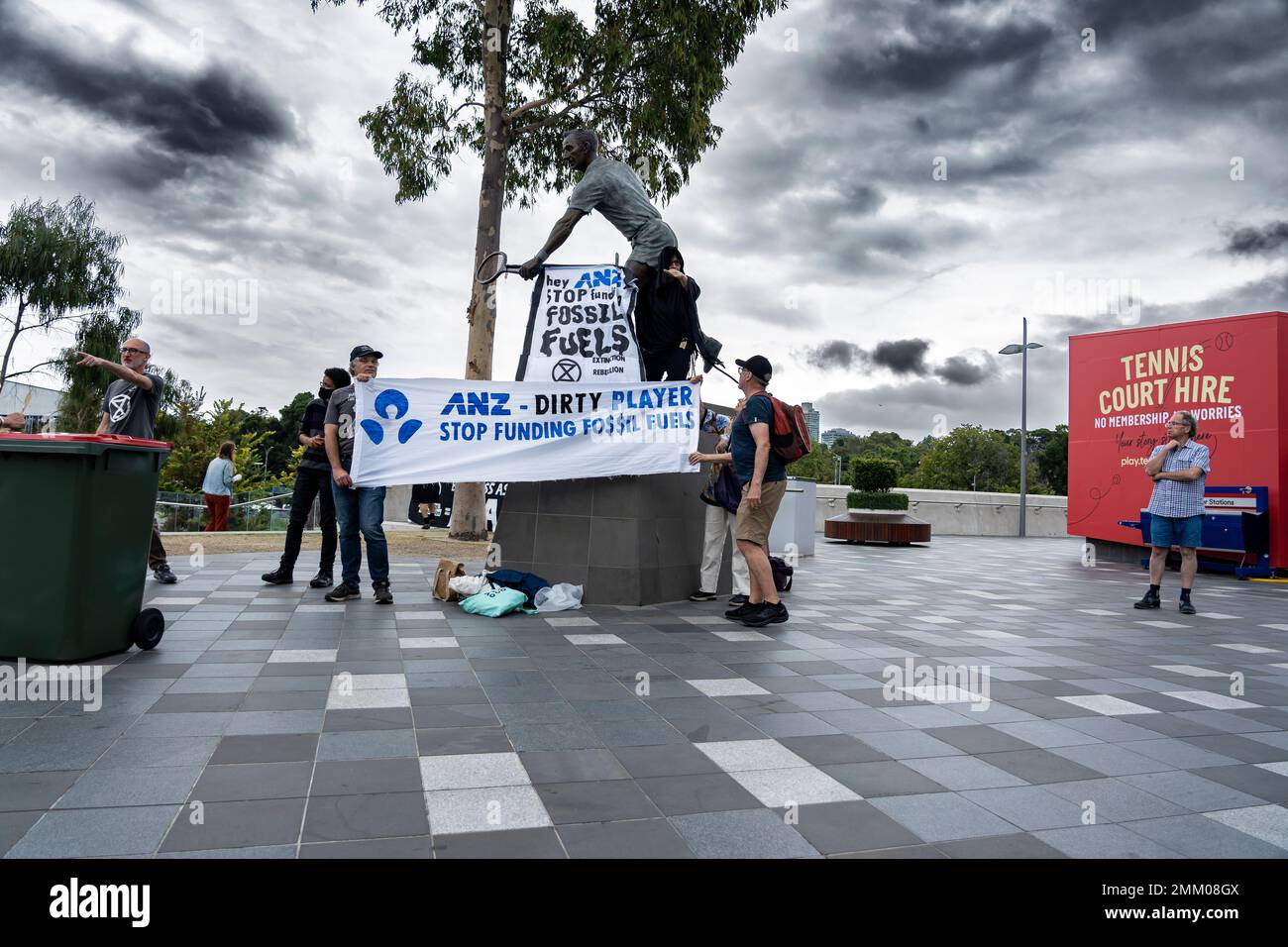 Extinction les manifestants de la rébellion sont retirés de l'Open de tennis australien Banque D'Images