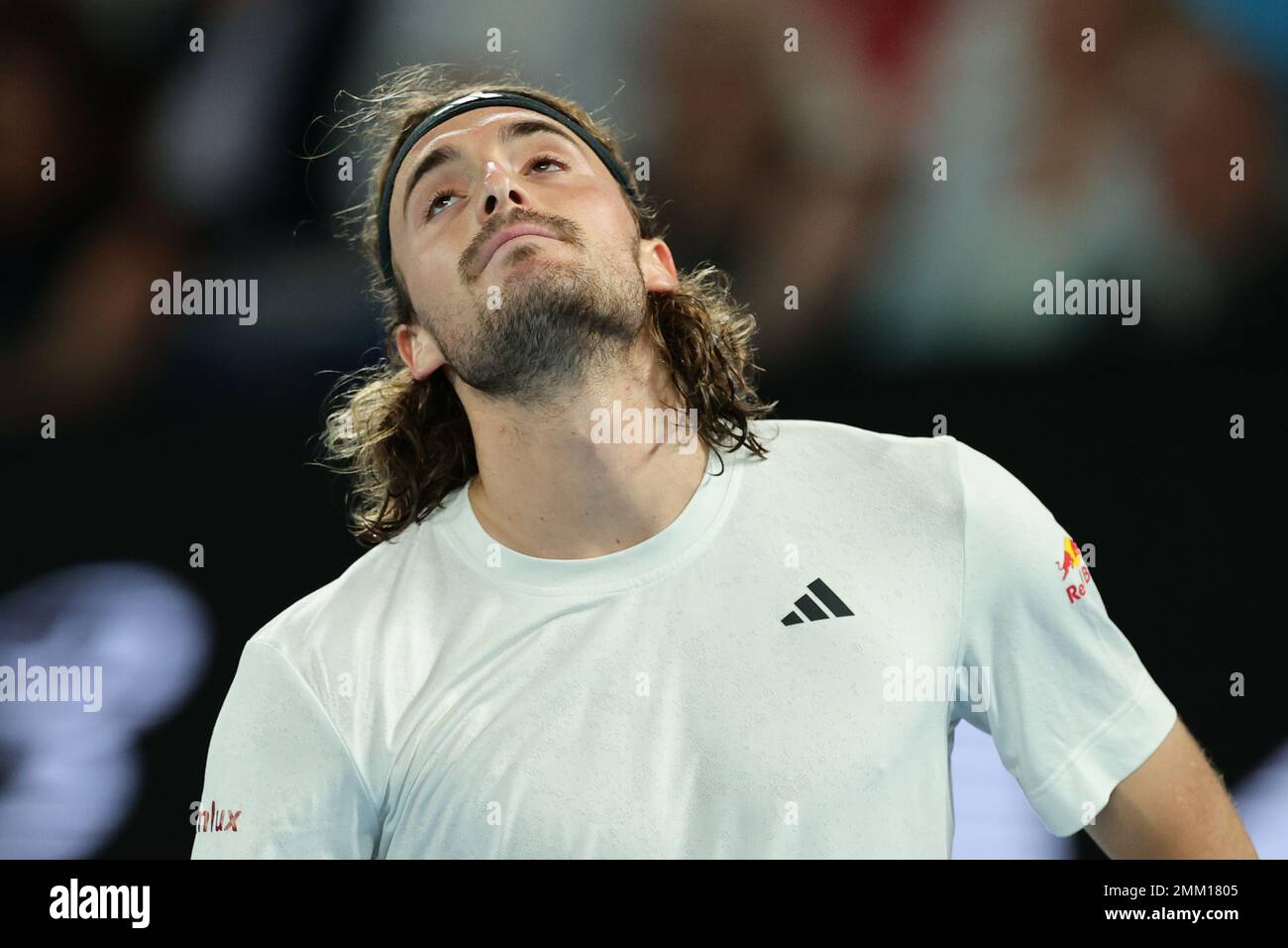 Melbourne, Australie. 29th janvier 2023. Stefanos Tsitsipas, de Grèce, réagit contre Novak Djokovic, de Serbie, lors du match de finale des hommes, le 14 janvier 2023, à l'Open de tennis australien 2023 à la Rod laver Arena, Melbourne, Australie, le 29 janvier. Photo de Peter Dovgan. Utilisation éditoriale uniquement, licence requise pour une utilisation commerciale. Aucune utilisation dans les Paris, les jeux ou les publications d'un seul club/ligue/joueur. Crédit : UK Sports pics Ltd/Alay Live News Banque D'Images