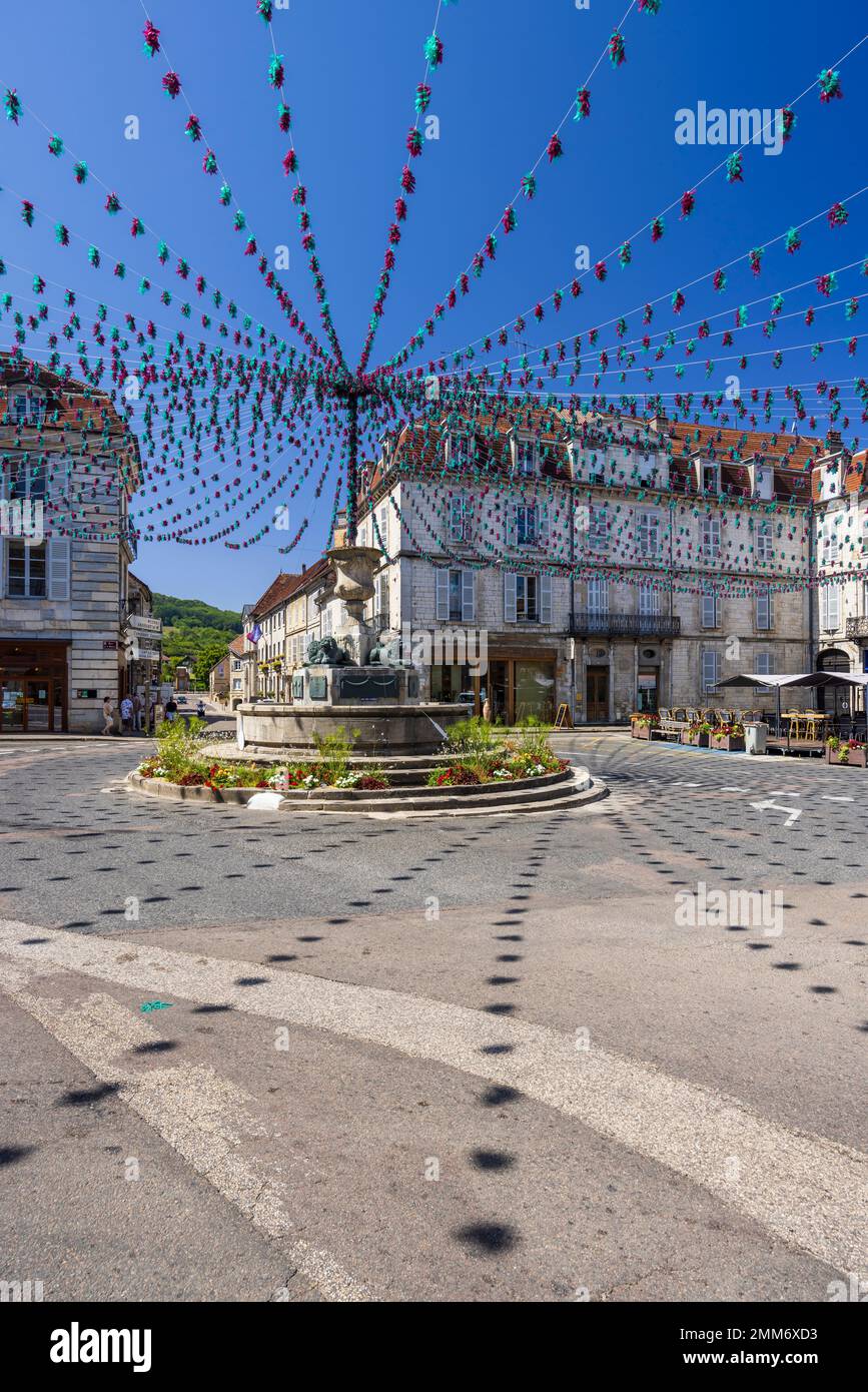 Vieille ville d'Arbois, département du Jura, Franche-Comté, France Banque D'Images