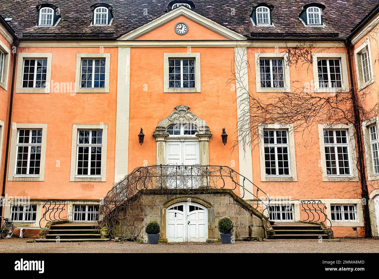 Manoir avec vol de marches, château de Rheder, château baroque, baroque tardif, Brakel, Forêt de Teutoburg Parc naturel d'Eggebirge, Allemagne Banque D'Images