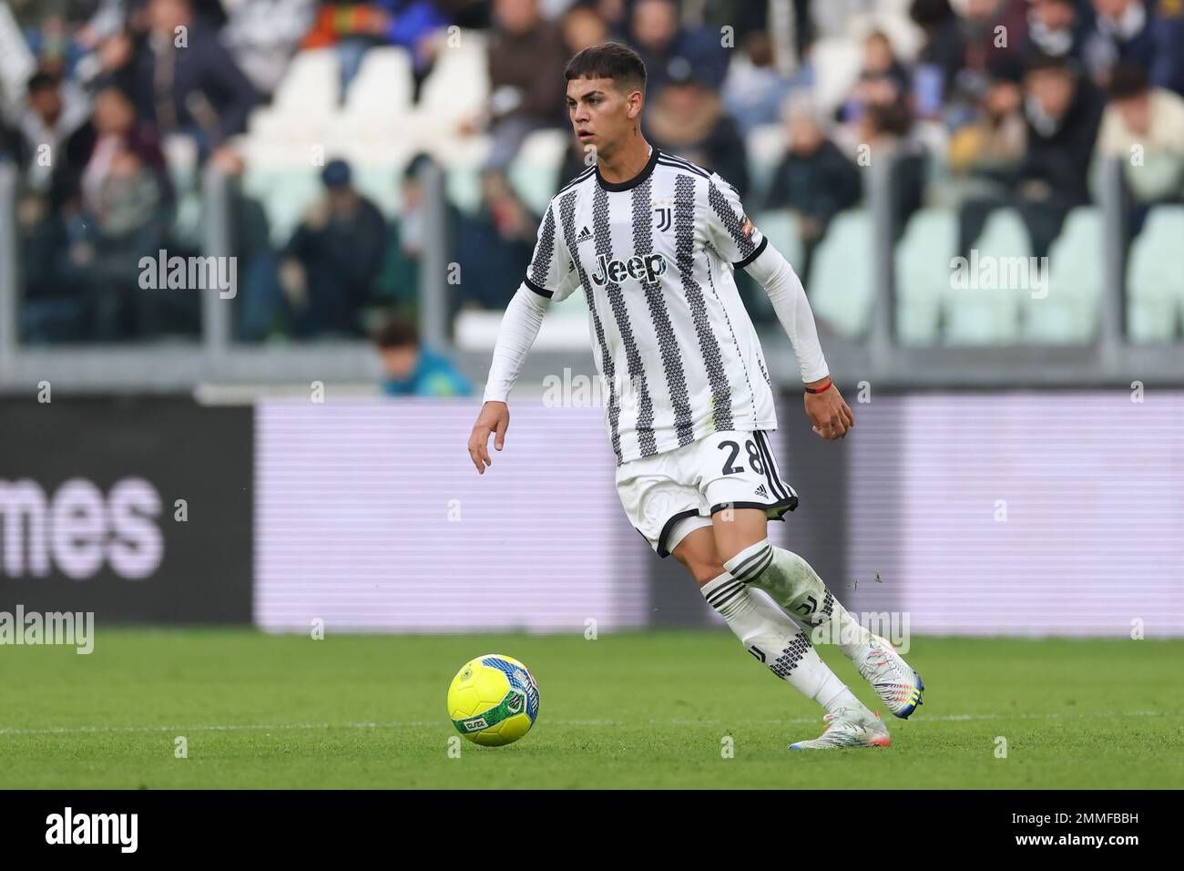 Turin, Italie, 27th novembre 2022. Enzo Alan Tomas Barrenchea de Juventus lors du match de la série C au stade Allianz, à Turin. Le crédit photo devrait se lire: Jonathan Moscrop / Sportimage Banque D'Images