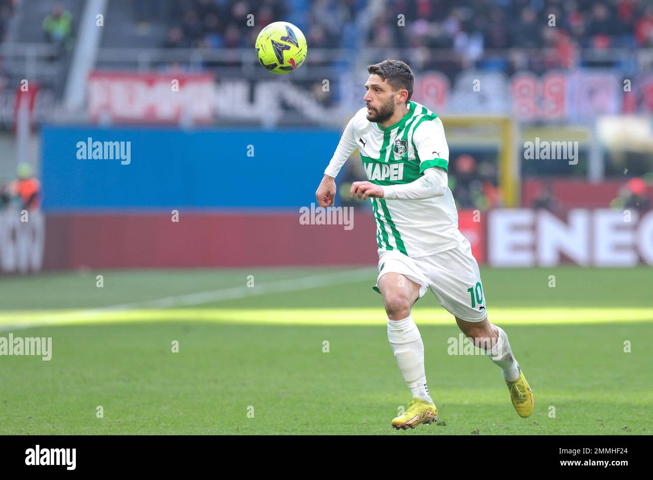 Milan, Italie. 29th janvier 2023. Domenico Berardi (Sassuolo Striker) court le terrain dans la seconde moitié pendant l'AC Milan vs Sassuolo - série A Tim 2022/2023 jour 20 au stade San Siro. Sassuolo gagne 5-2. (Photo de Fabrizio Andrea Bertani/Pacific Press) crédit: Pacific Press Media production Corp./Alay Live News Banque D'Images