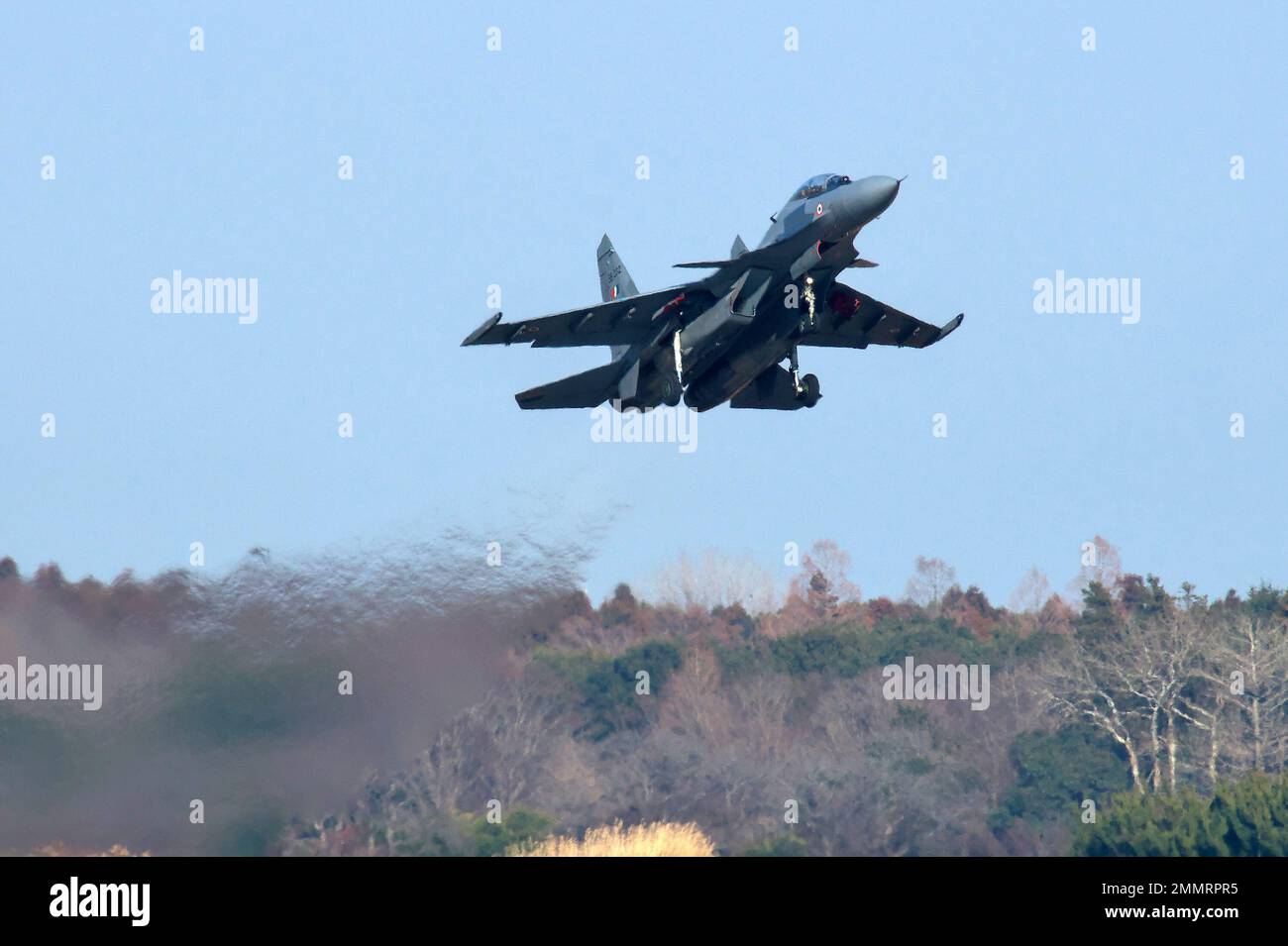 Le Funker de l'armée de l'air de l'Inde su-30MKI est vu décoller lors de l'exercice conjoint « Veer Guardian » avec l'armée de l'air du Japon à la base aérienne d'Hyakuri dans la préfecture d'Ibaraki, au Japon, sur 20 janvier 2023. Credit: AFLO/Alay Live News Banque D'Images