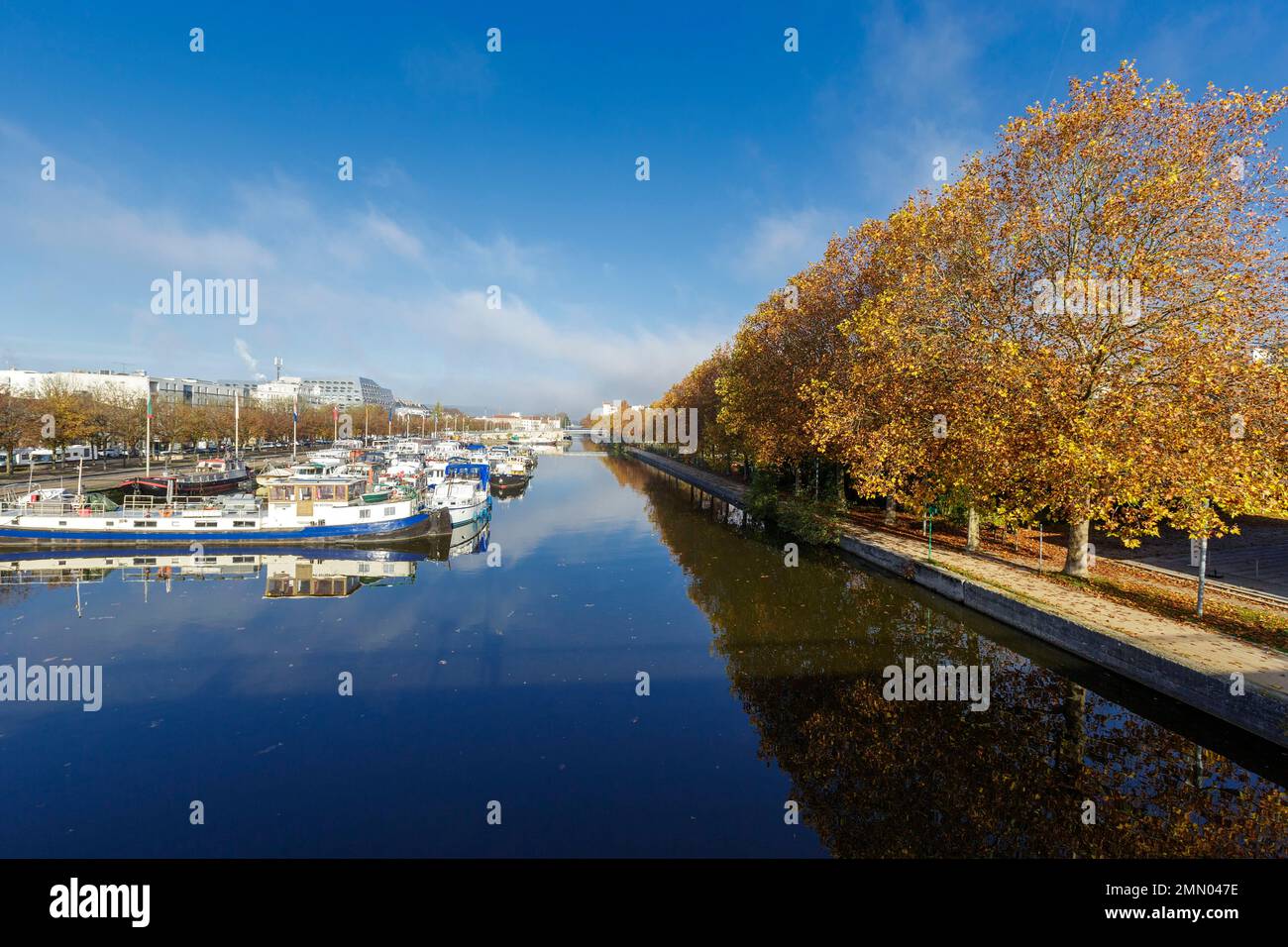 France, Meurthe et Moselle, Nancy, Meurthe, le canal de Nancy (canal de Nancy) relie le canal de la Marne aux rivières du Rhin, au yacht et au port fluvial Banque D'Images