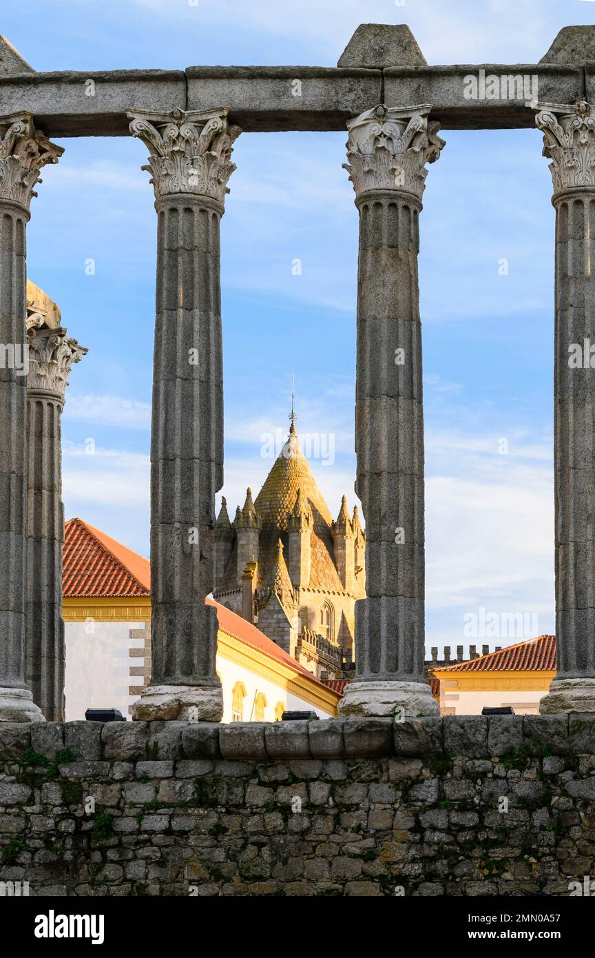 Portugal, région de l'Alentejo, Evora, temple romain de Diana datant de 1st ans, centre historique de l'UNESCO Banque D'Images