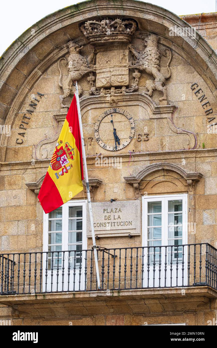 Espagne, Galice, La Corogne, vieille ville, palais de la Captaincy générale sur la place de la Constitution, bâtiment original datant du 16th siècle reconstruit en 1748 Banque D'Images
