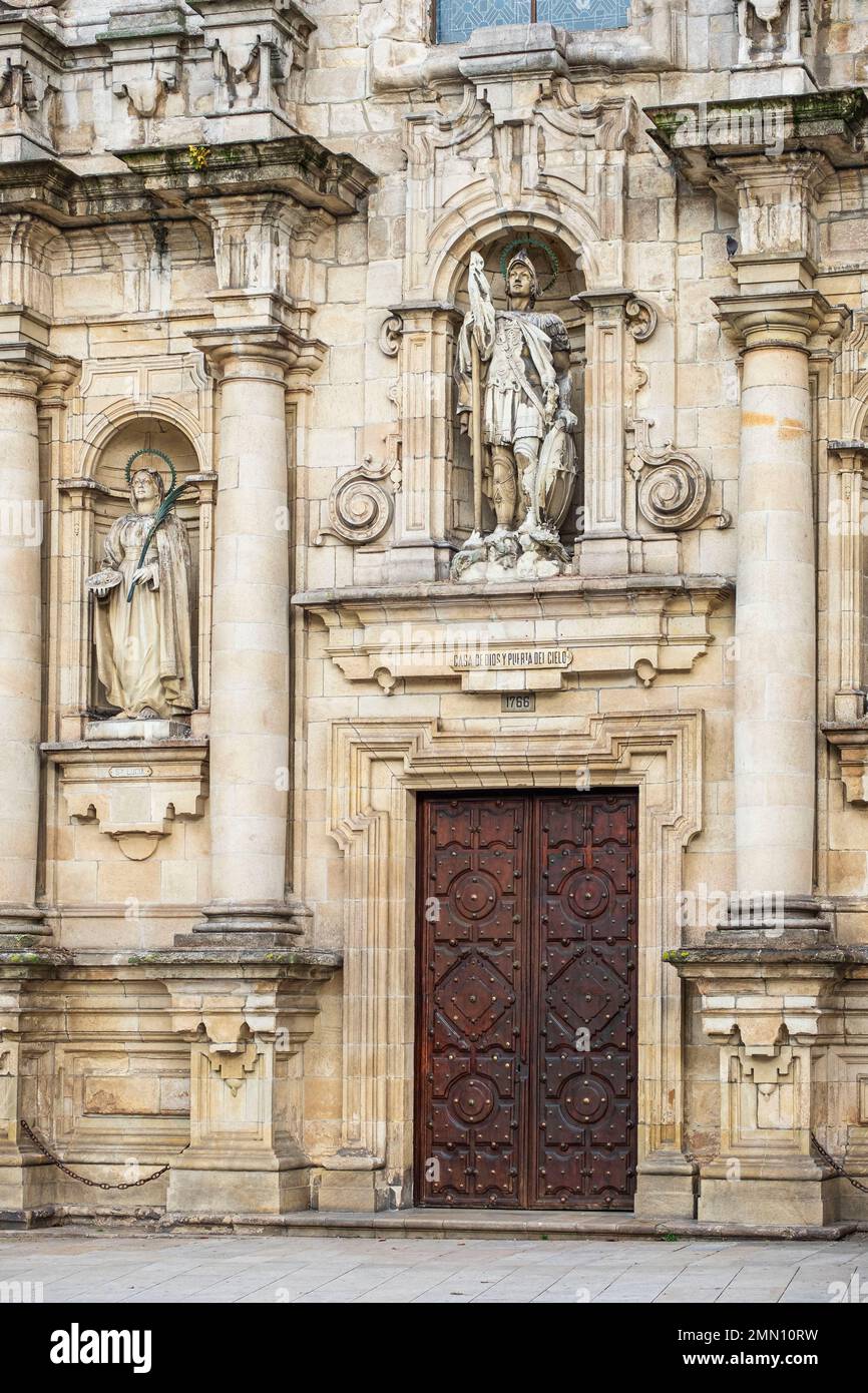 Espagne, Galice, La Corogne, vieille ville, église baroque San Jorge Banque D'Images