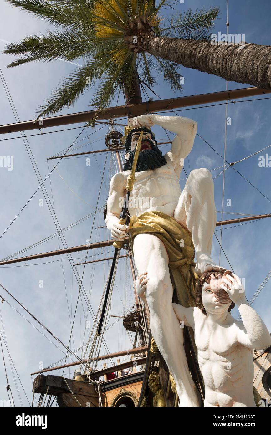 Italie, Gênes, figurehead historique sur le galléon de Gênes au Porto Antico. Banque D'Images