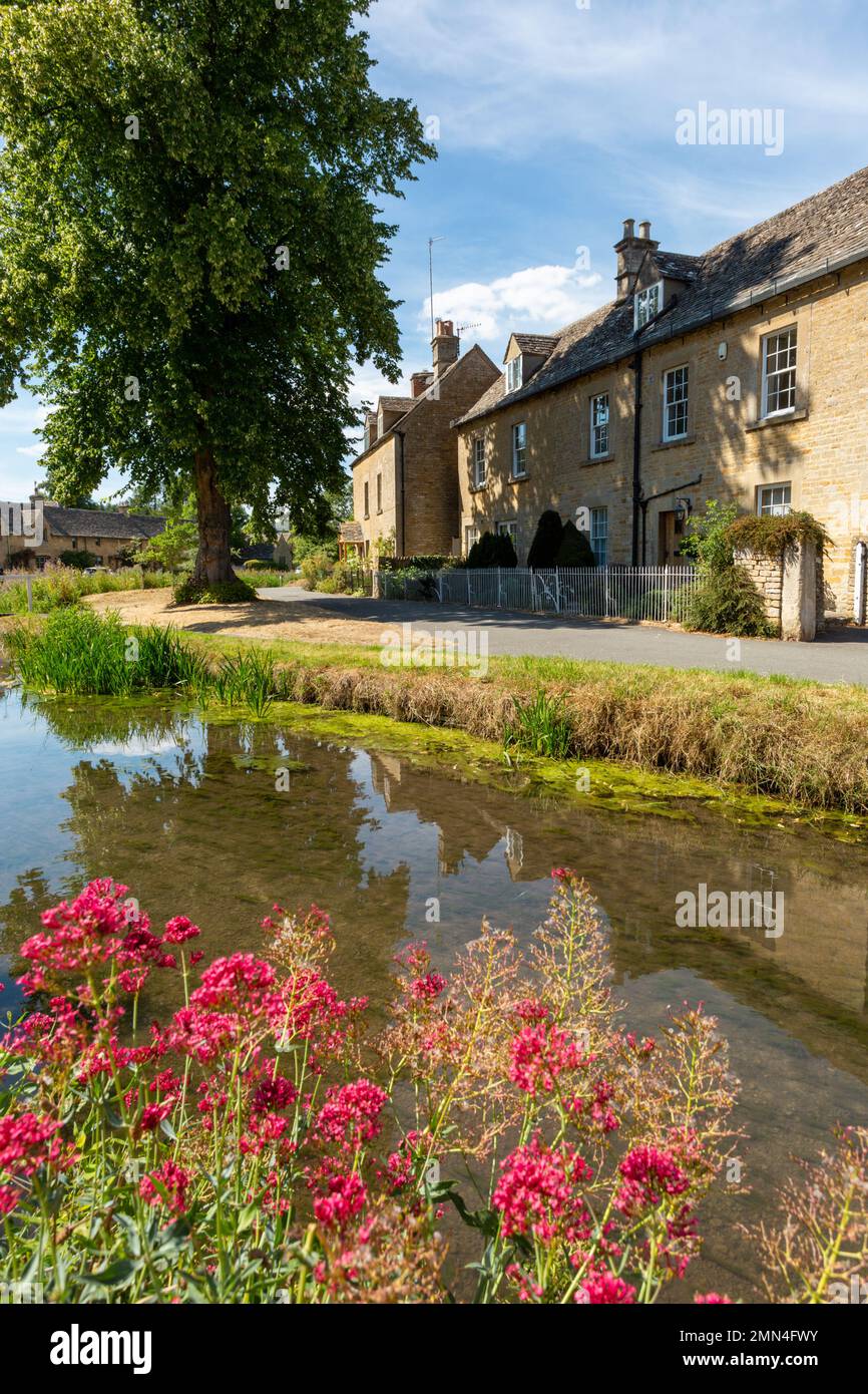 The River Eye at Lower Slaughter, Gloucestershire, Royaume-Uni 2022 Banque D'Images