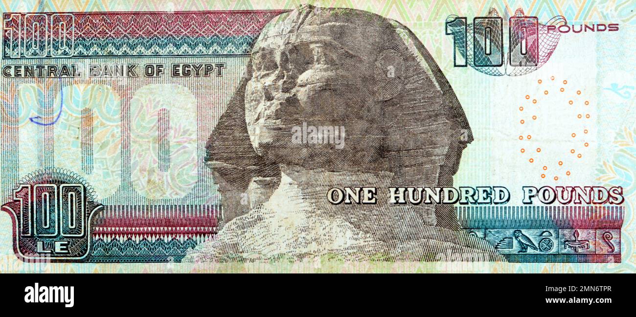 Grand fragment de l'envers de cent livres égyptiens 100 EGP LA série 2004 présente le Sphinx de Gizeh Egypte, foyer sélectif de l'ancien EGY Banque D'Images