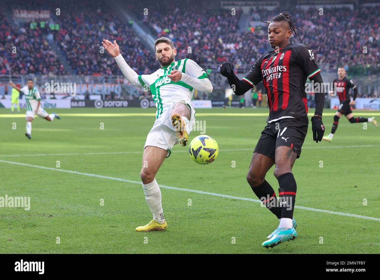 Milan, Italie. 29th janvier 2023. Italie, Milan, Jan 29 2023: Domenico Berardi (Sassuolo Striker) lutte pour le ballon dans la seconde moitié pendant le match de football AC MILAN vs SASSUOLO, Serie A Tim 2022-2023 day20 San Siro Stadium (photo de Fabrizio Andrea Bertani/Pacific Press/Sipa USA) Credit: SIPA USA/Alay Live News Banque D'Images