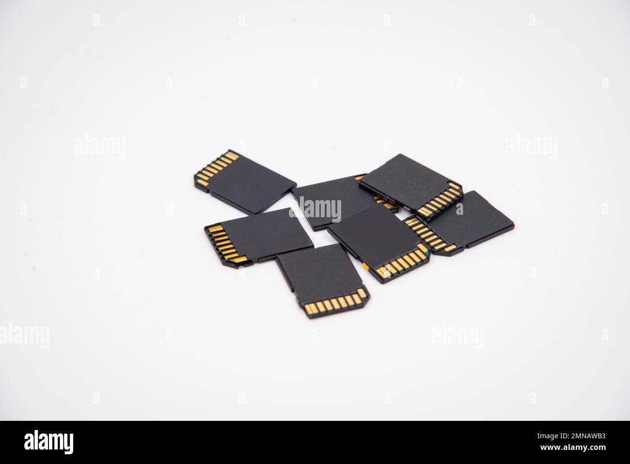 Différentes tailles de cartes isolé sur fond blanc Banque D'Images