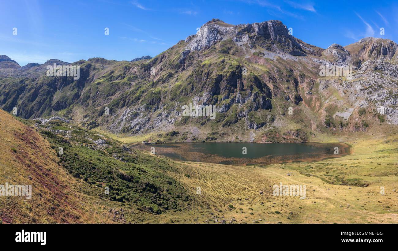 Lac de Saliencia au parc naturel de Somiedo, Asturies Banque D'Images