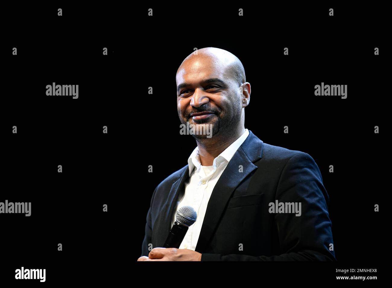 Paris, France. 30th janvier 2023. Dominique Sopo, président de 'Sos Racisme' lors d'une présentation sur 30 janvier 2023 du plan national de lutte contre le racisme, l'antisémitisme et la discrimination à l'Institut du monde arabe à Paris. Crédit : Victor Joly/Alamy Live News Banque D'Images