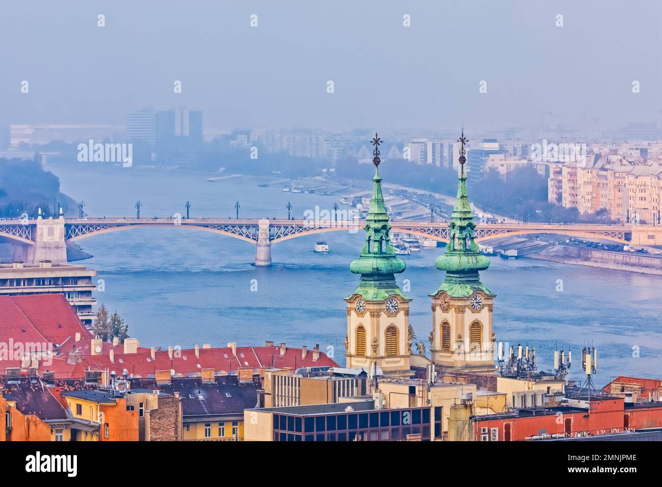 Vue aérienne des bâtiments du centre-ville de Budapest Banque D'Images