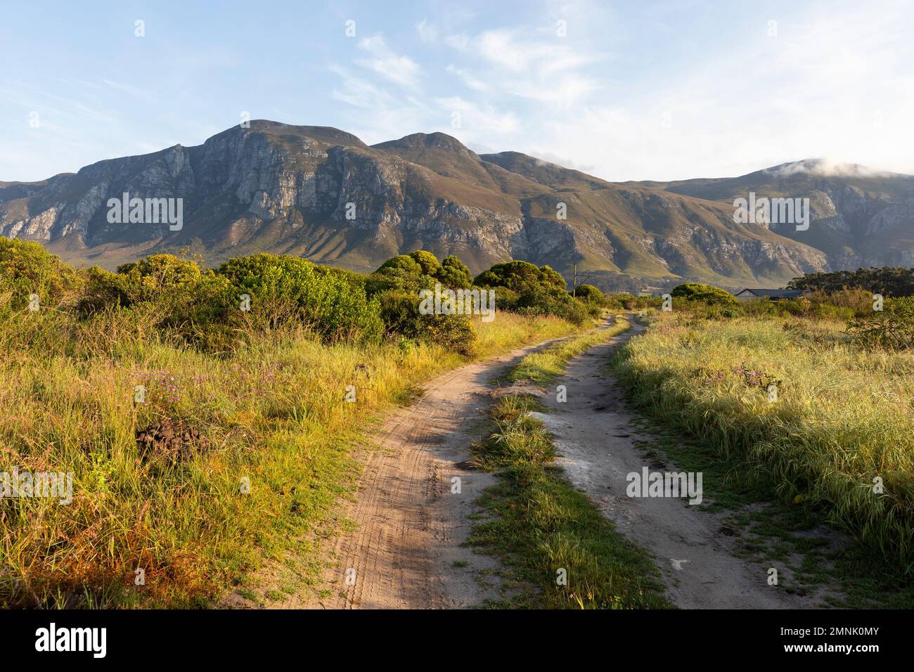 Afrique du Sud, Stanford, route de terre menant aux montagnes Klein Banque D'Images
