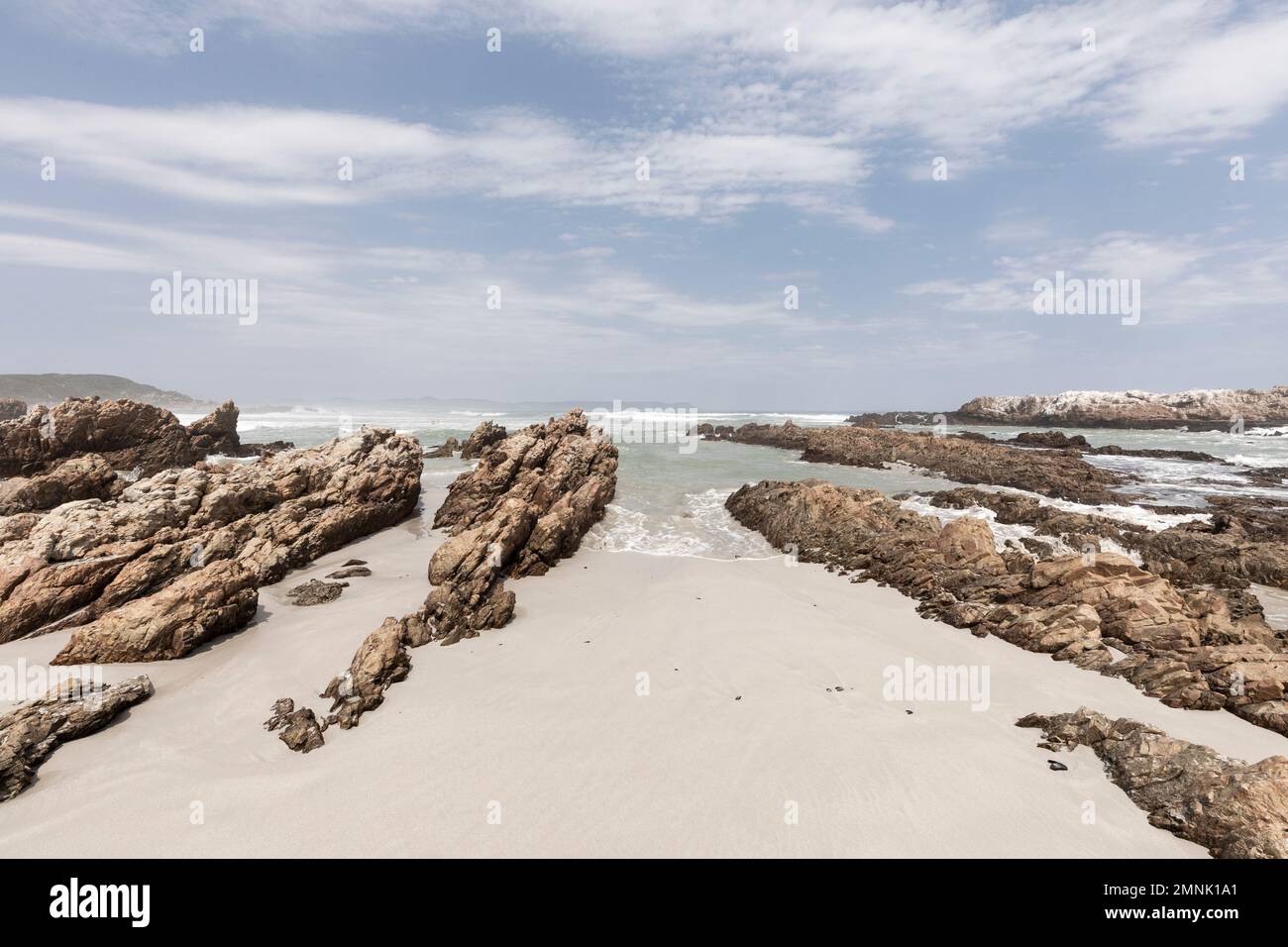 Afrique du Sud, Hermanus, formations rocheuses sur la plage de Voelklip Banque D'Images