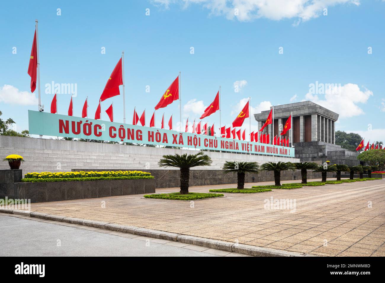 Hanoï, Vietnam, janvier 2023. Vue panoramique sur le mausolée de Ho Chi Minh dans le centre-ville Banque D'Images